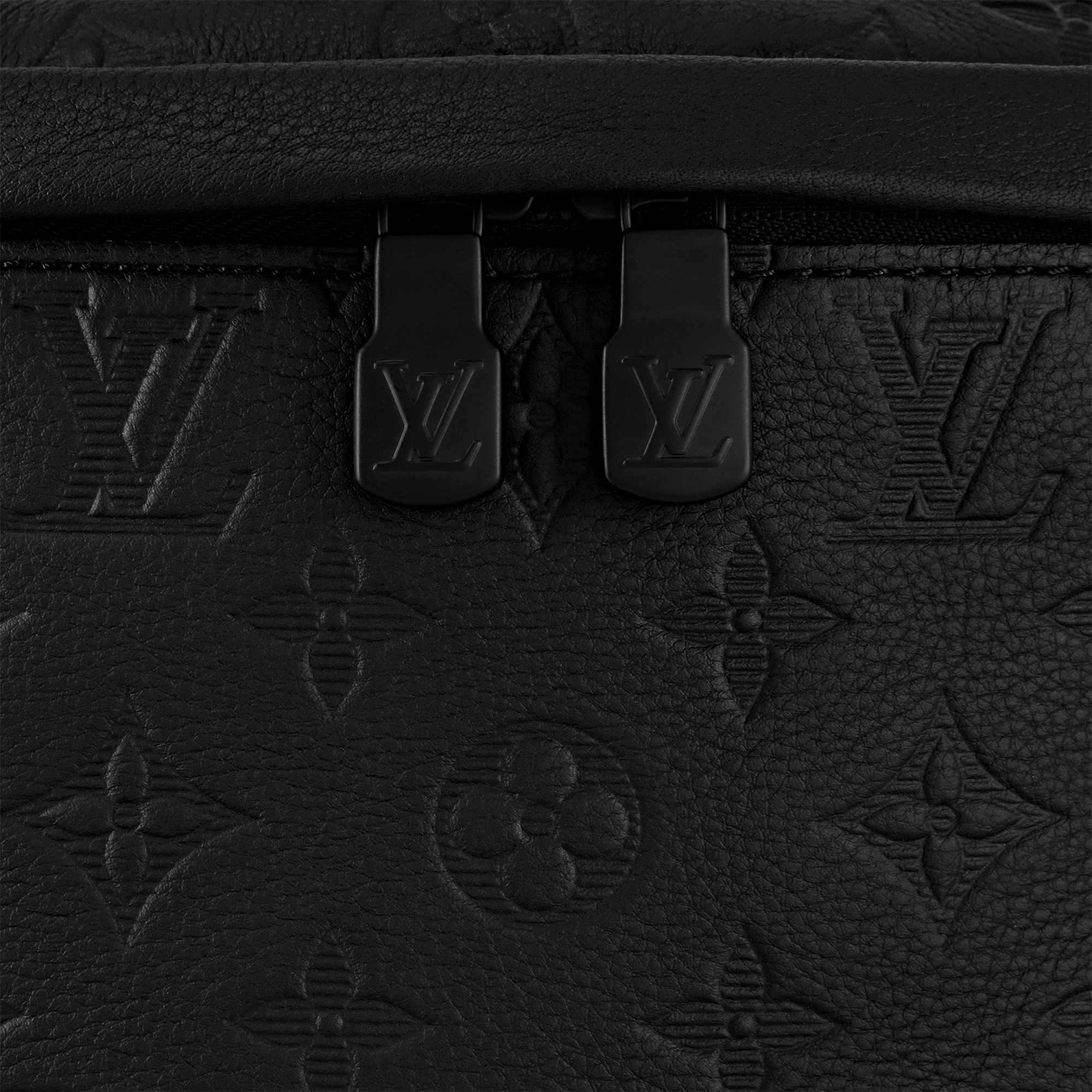 Marsupio Discovery PM Monogram Shadow Uomo Borse da Uomo All Collections | LOUIS VUITTON (Zoom prodotto)