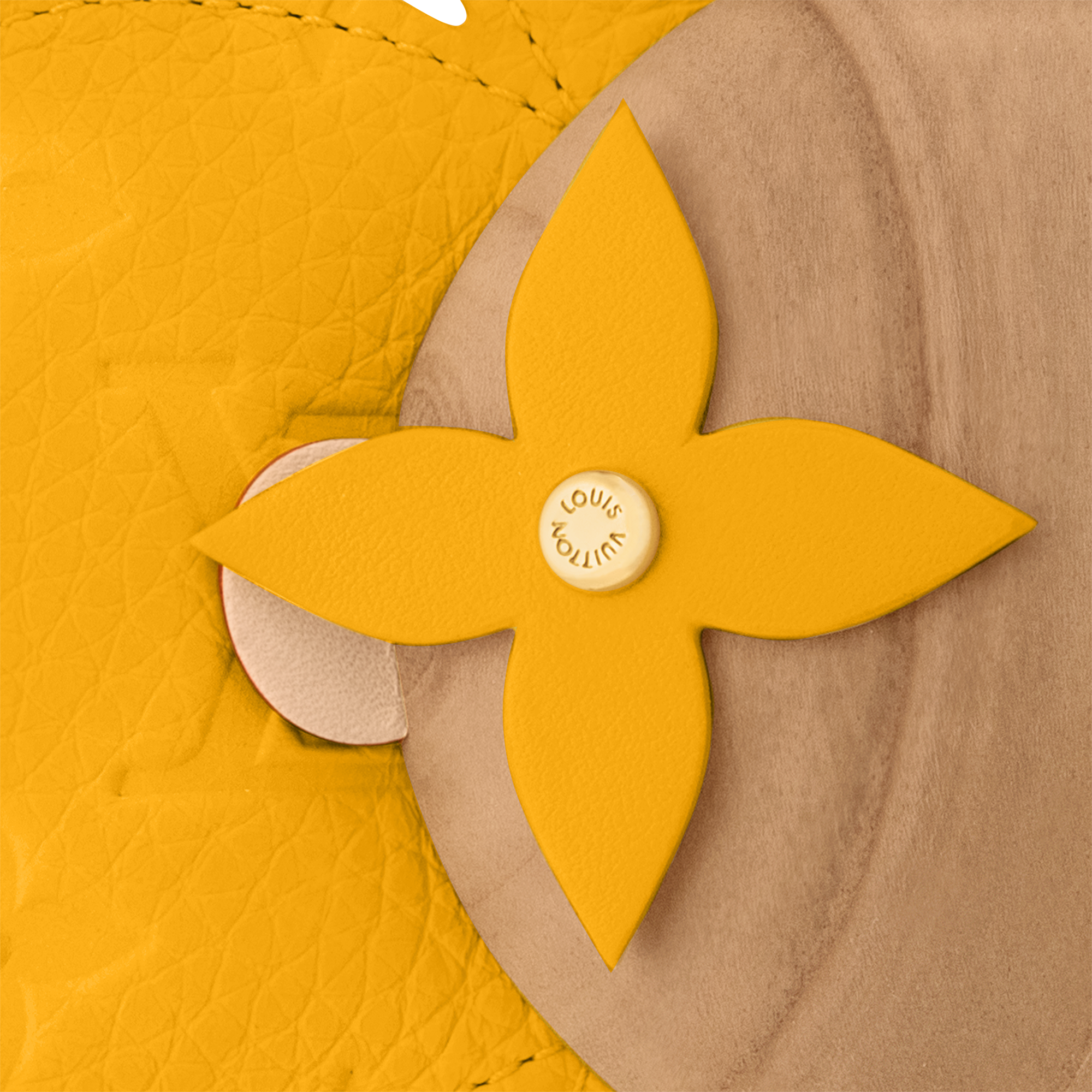 Mascotte Vivienne Doll LV Colormania  Regali Ramadan Gifts for Her } | LOUIS VUITTON (Zoom prodotto)