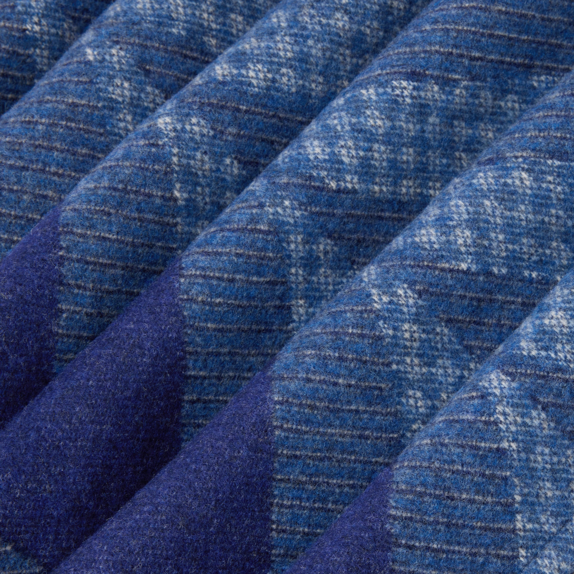 Mirage Damier Throw Blanket  Bauli, Viaggio e Casa Casa e Art de la Table Accessori per la Casa | LOUIS VUITTON (Zoom prodotto)