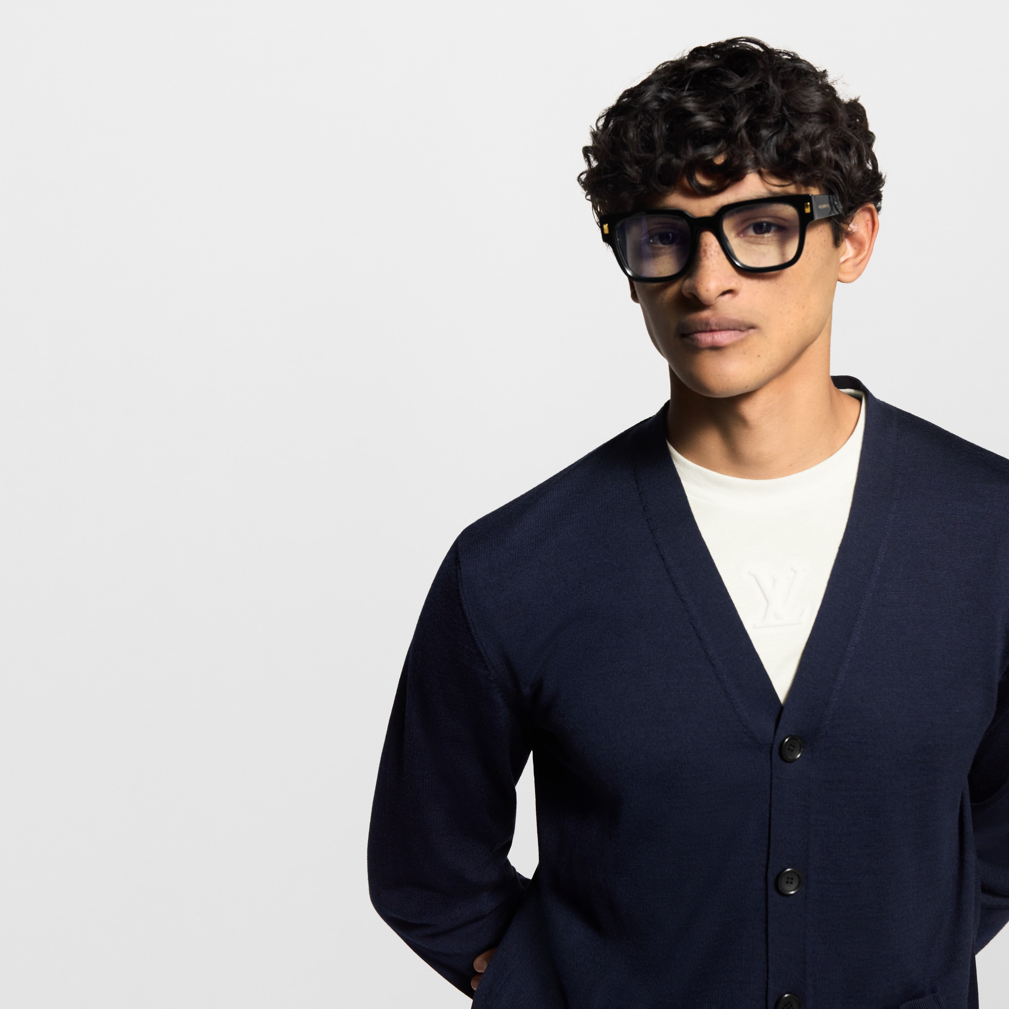 Occhiali Anti-Blue Light LV Escape Square S00 Uomo Accessori Occhiali da Sole | LOUIS VUITTON (Zoom prodotto)