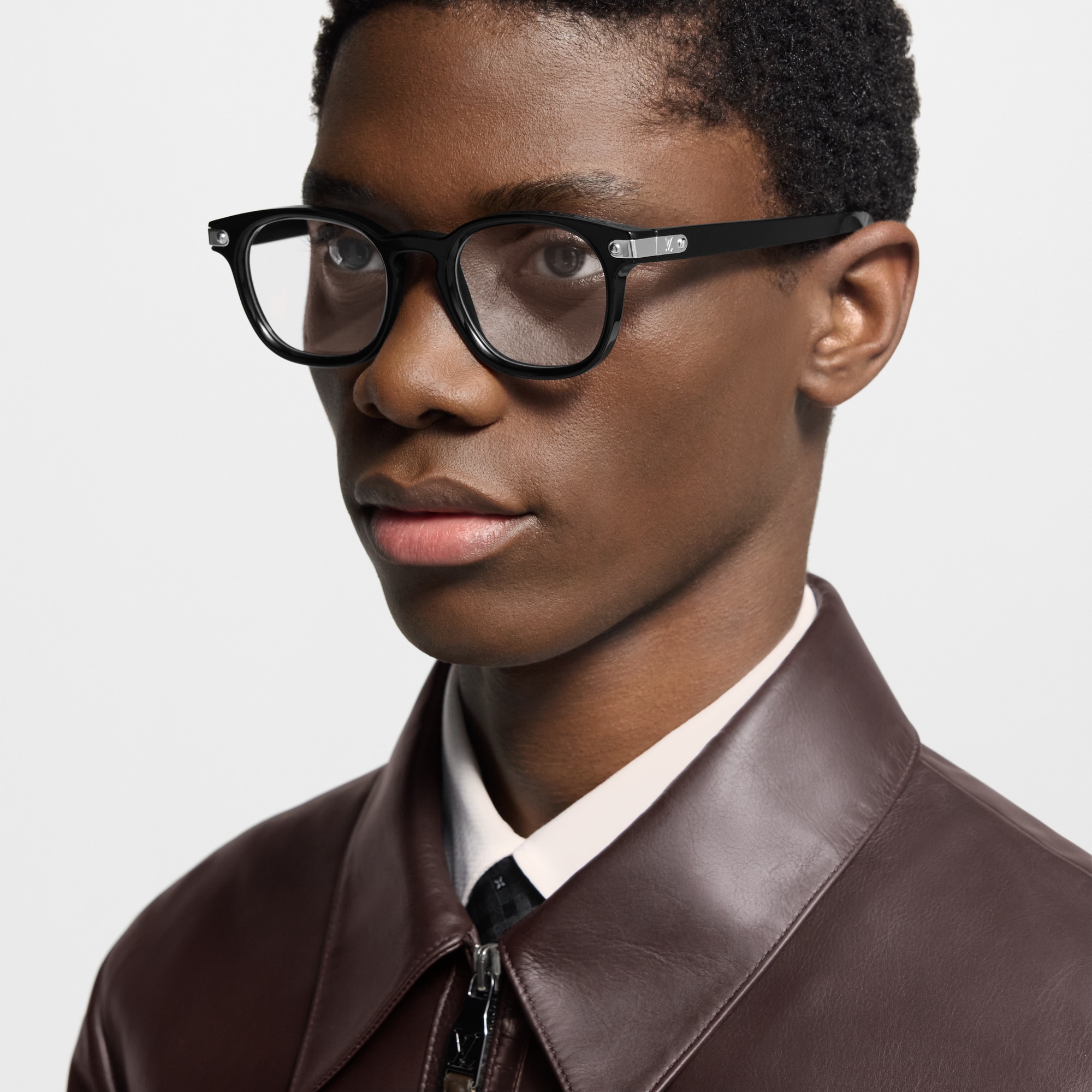 Occhiali Anti-Blue Light LV Signature Square Round S00 Uomo Accessori Occhiali da Sole | LOUIS VUITTON (Zoom prodotto)