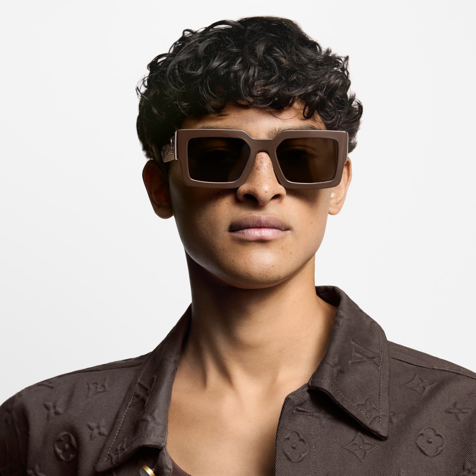 Occhiali da sole LV Clash Square S00 Uomo Accessori Occhiali da Sole | LOUIS VUITTON (Zoom prodotto)