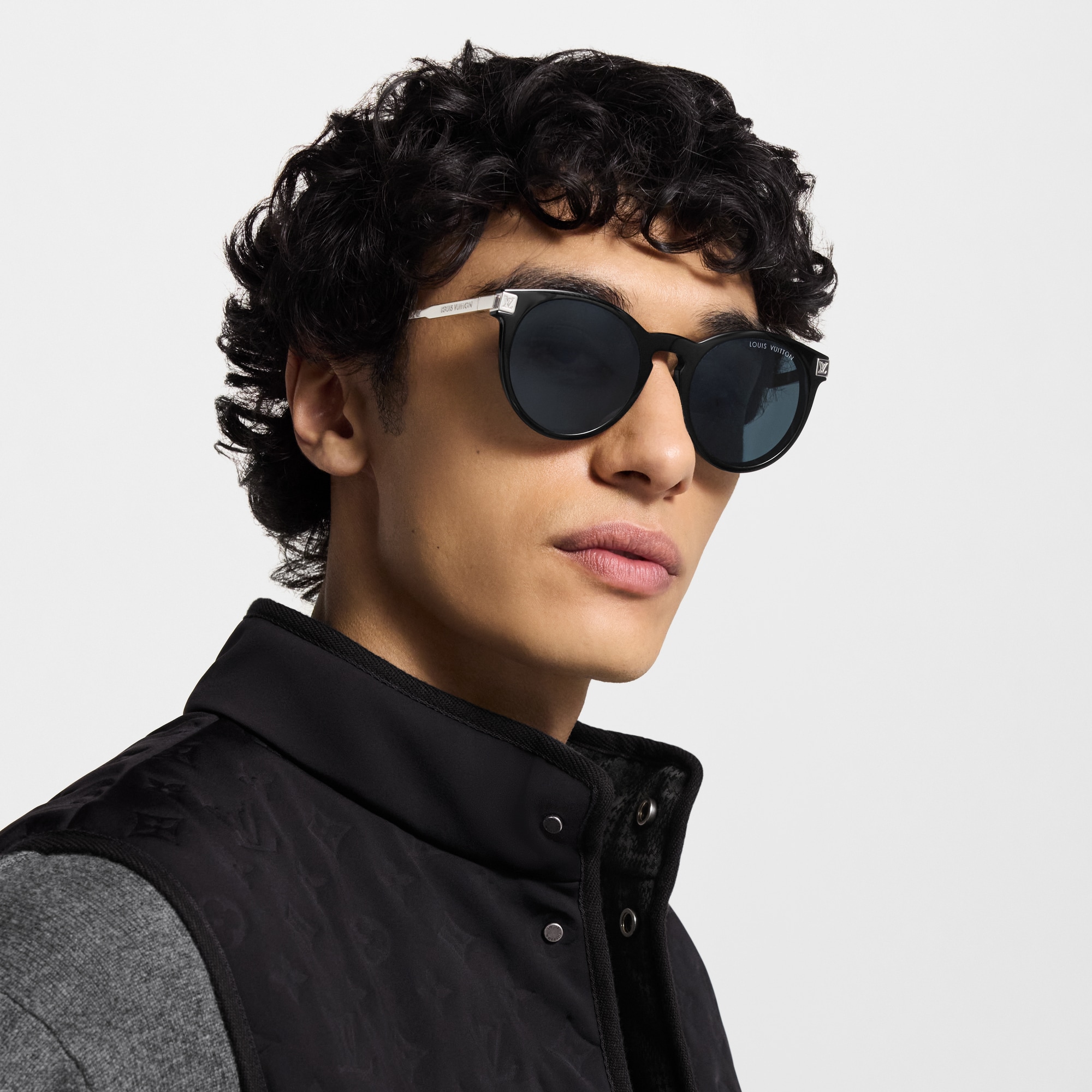 Occhiali da sole LV Rise Round S00 Uomo Accessori Occhiali da Sole | LOUIS VUITTON (Zoom prodotto)