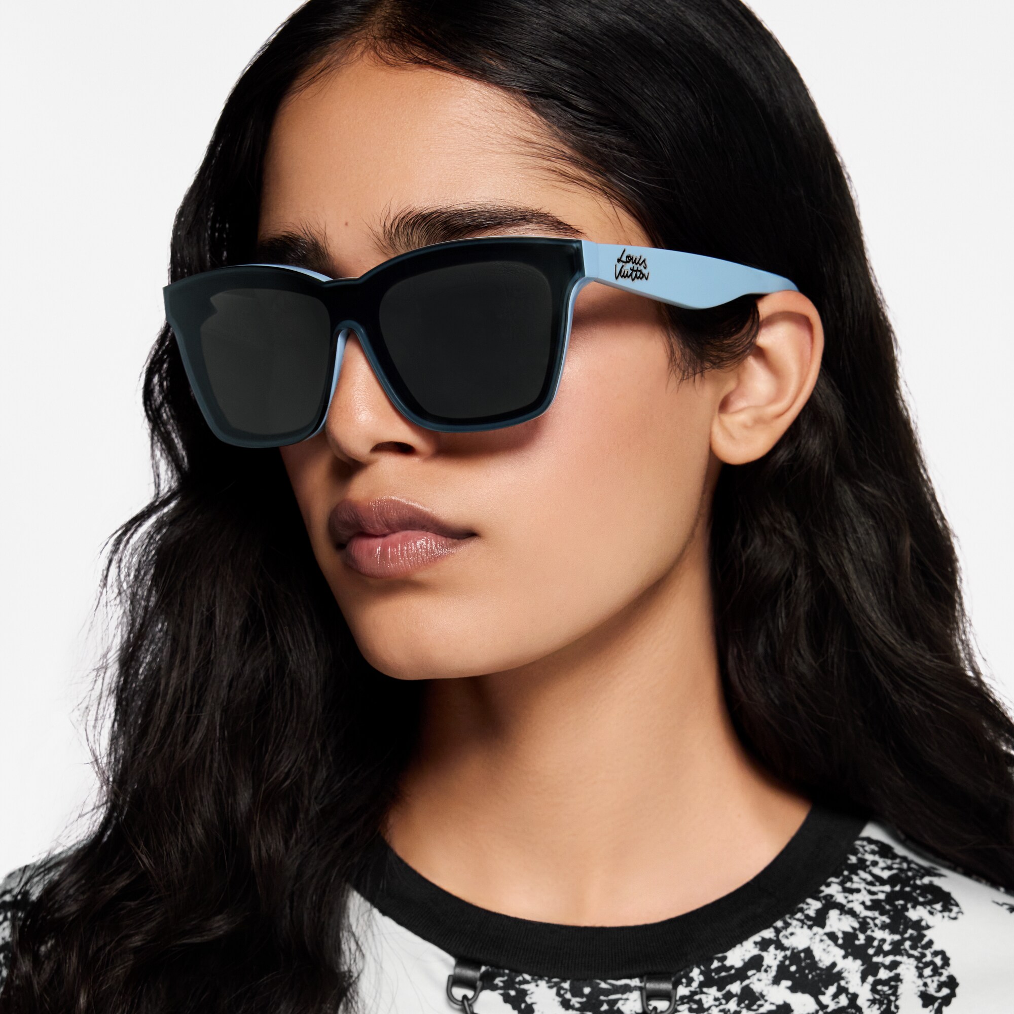 Occhiali da sole LV Script Square S00 Donna Accessori Occhiali da Sole | LOUIS VUITTON (Zoom prodotto)