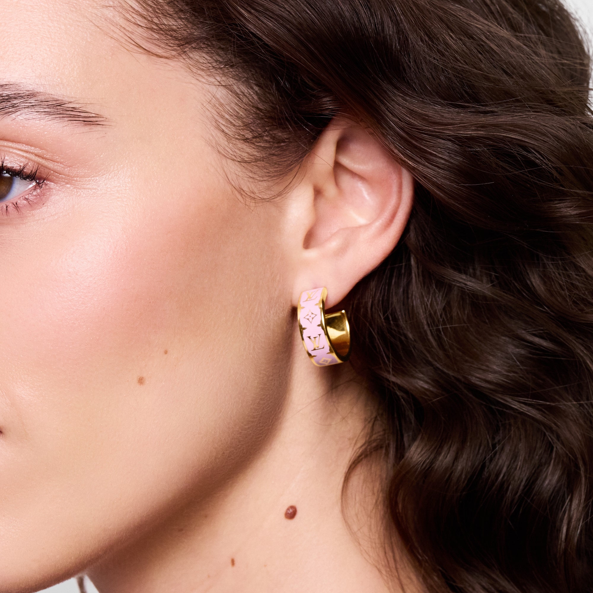 Orecchini Nanogram Enamel S00 Donna Fashion Bijoux Orecchini | LOUIS VUITTON (Zoom prodotto)