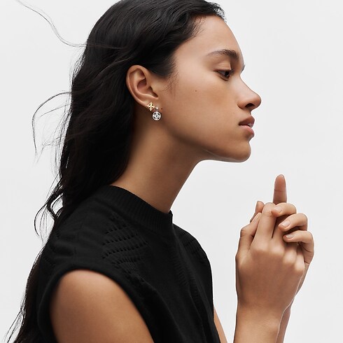 Orecchino a bottone Idylle Blossom, oro bianco e diamanti - pezzo singolo Gioielli Categorie Orecchini | LOUIS VUITTON (Zoom prodotto)