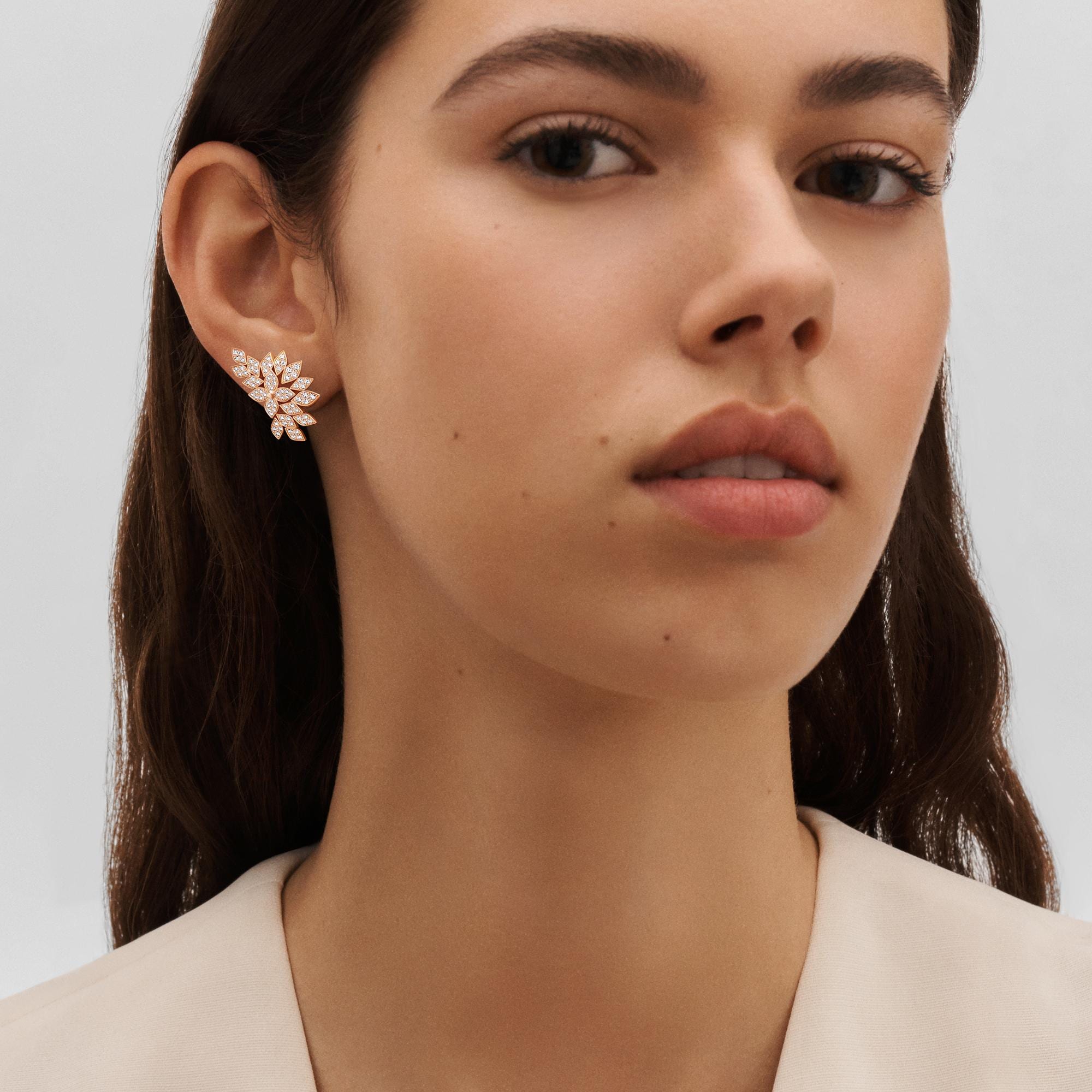 Orecchino Idylle Blossom, oro rosa e diamanti - pezzo singolo  Gioielli Categorie Orecchini | LOUIS VUITTON (Zoom prodotto)