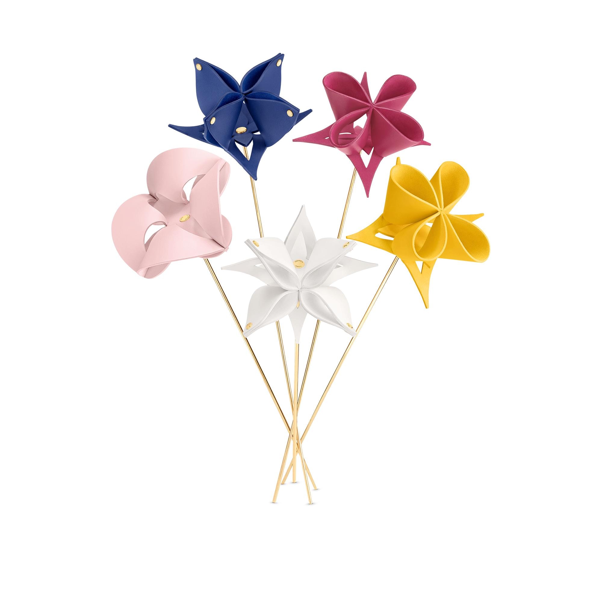 Origami Flowers di Atelier Oï  Bauli, Viaggio e Casa Casa e Art de la Table Decorazioni | LOUIS VUITTON (Zoom prodotto)
