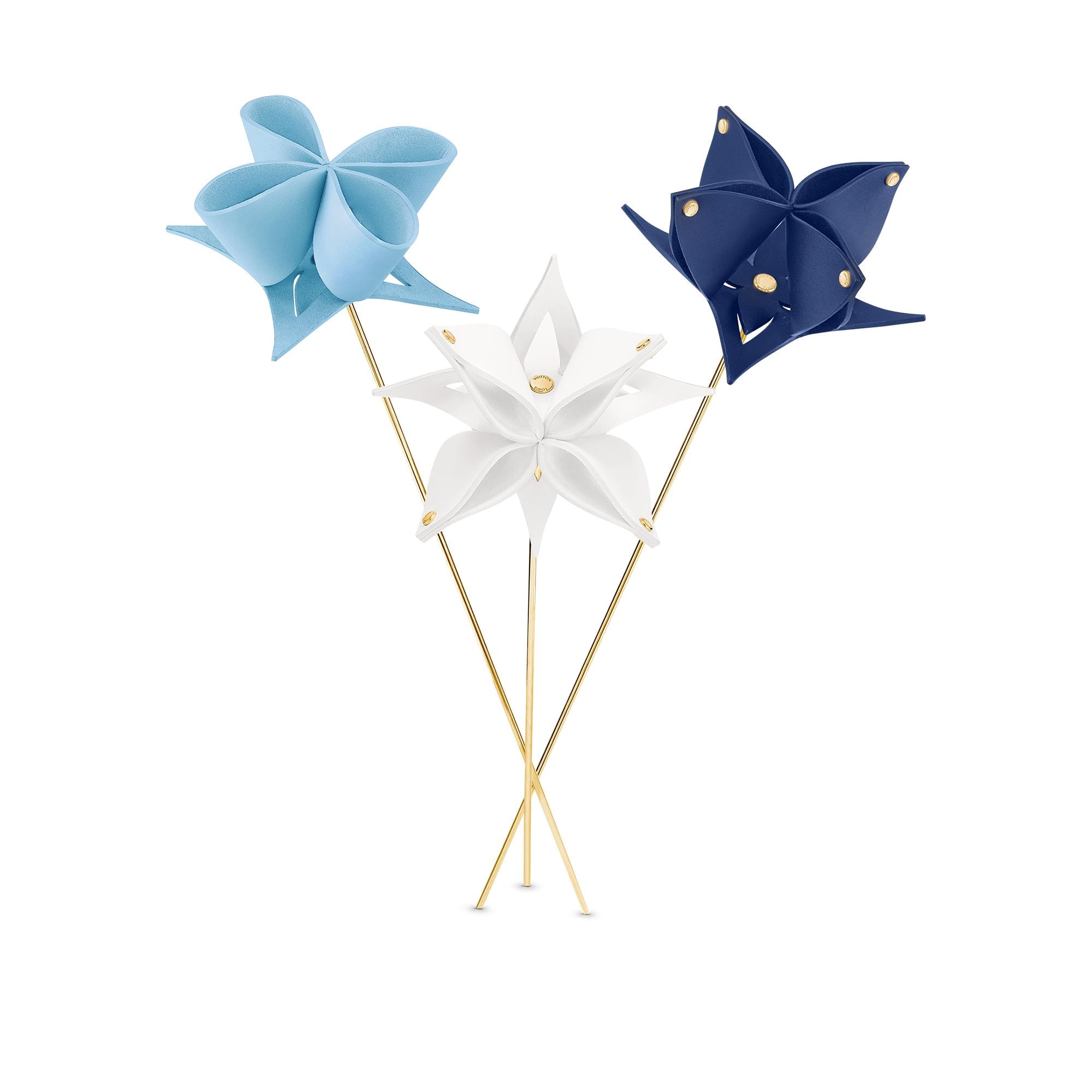 Origami Flowers di Atelier Oï  Bauli, Viaggio e Casa Casa e Art de la Table Decorazioni | LOUIS VUITTON (Zoom prodotto)
