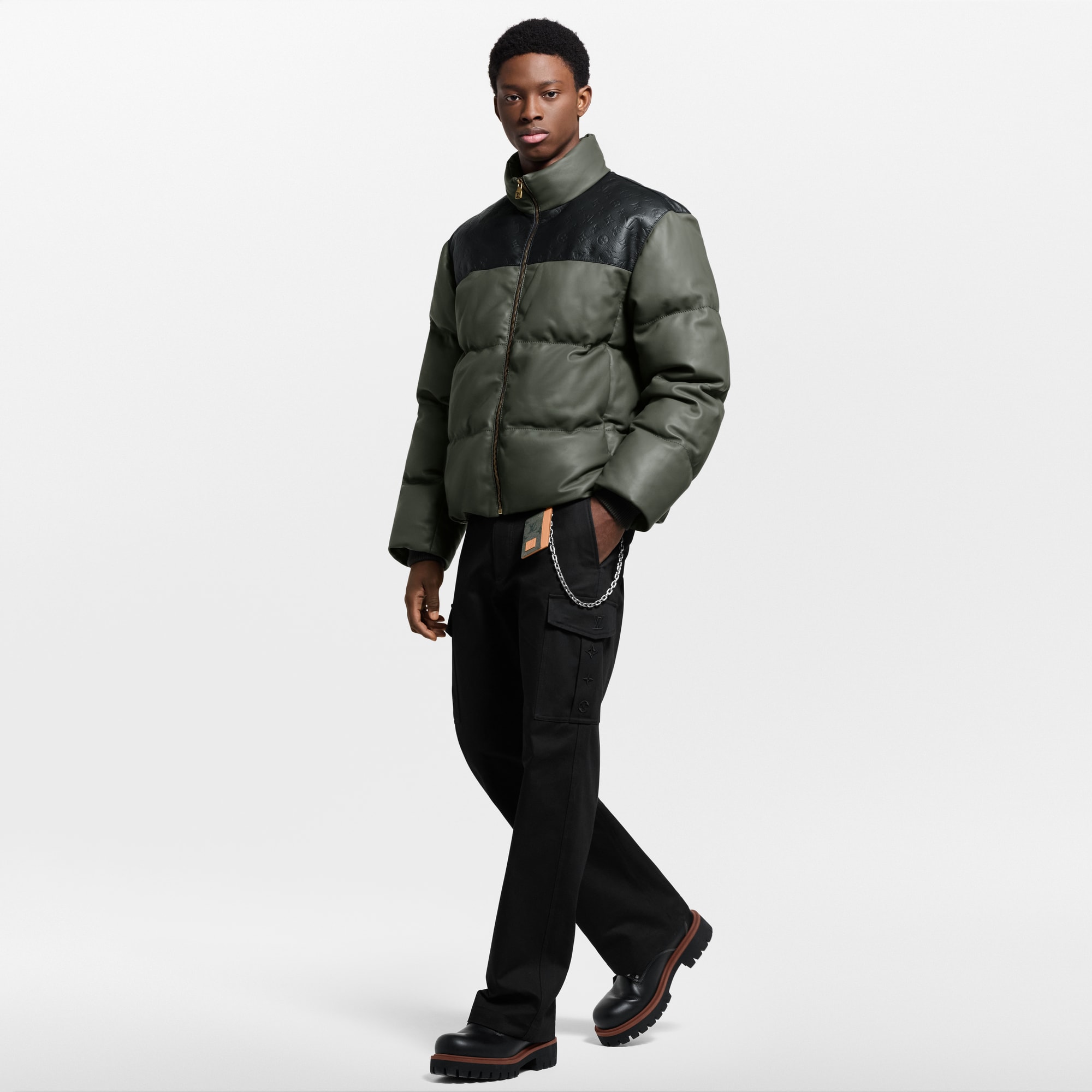 Pantaloni cargo con firma  Uomo Abbigliamento Pantaloni | LOUIS VUITTON (Zoom prodotto)
