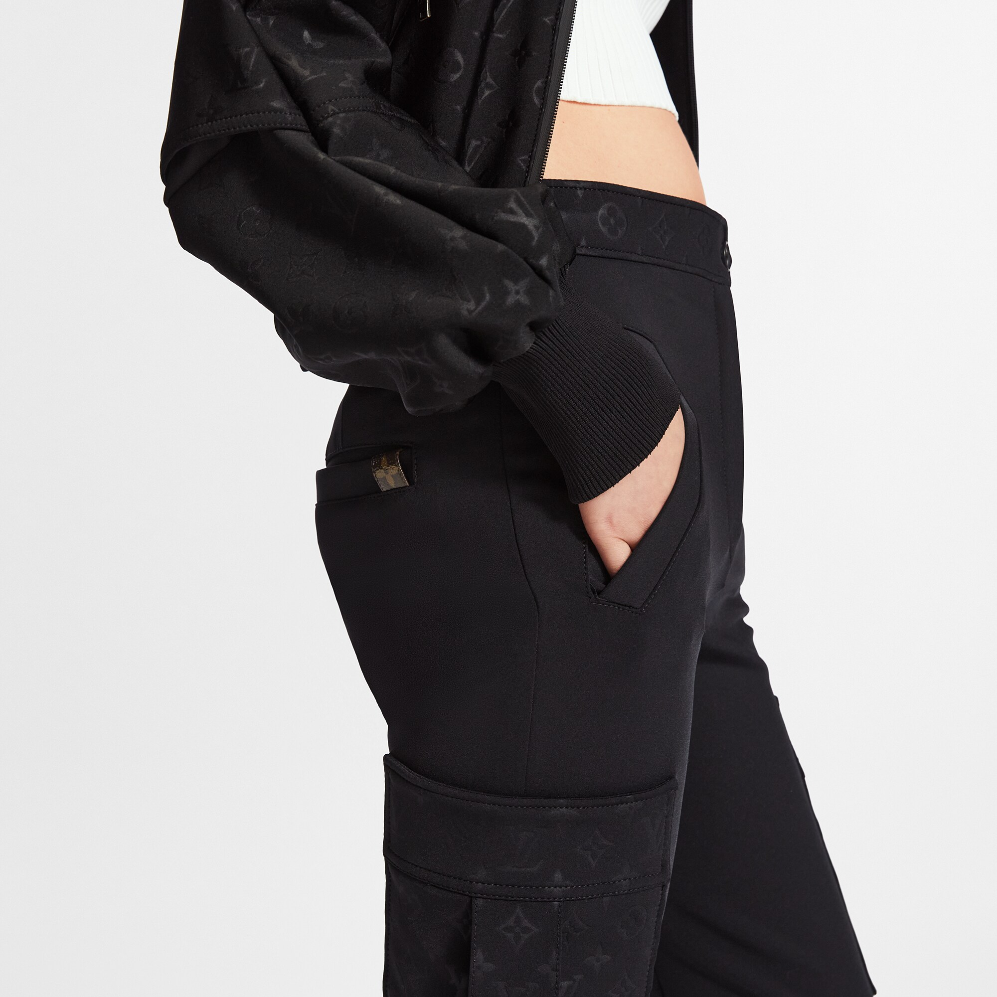 Pantaloni cargo con motivo Monogram  Donna Abbigliamento Pantaloni | LOUIS VUITTON (Zoom prodotto)