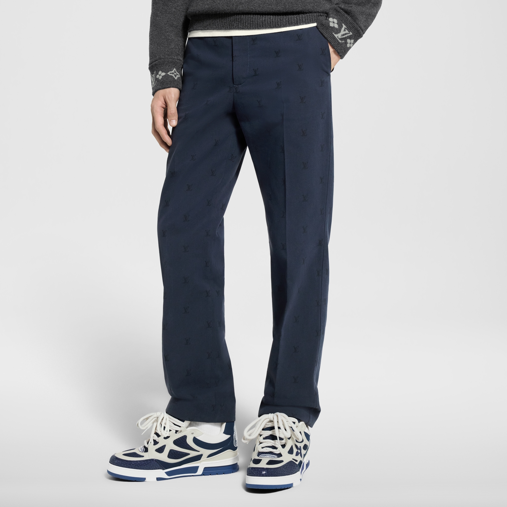 Pantaloni chino in cotone con firme LV Blason  Uomo Abbigliamento Pantaloni | LOUIS VUITTON (Zoom prodotto)