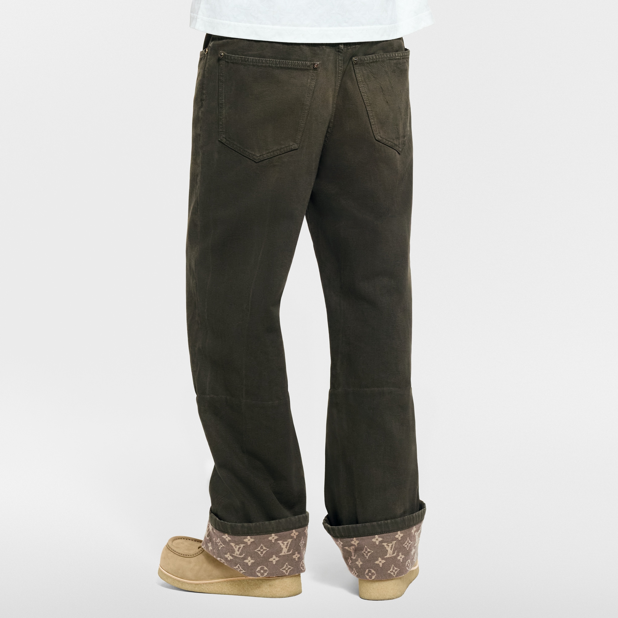 Pantaloni in denim cerato con iconici risvolti  Uomo Abbigliamento Collezione Denim | LOUIS VUITTON (Zoom prodotto)