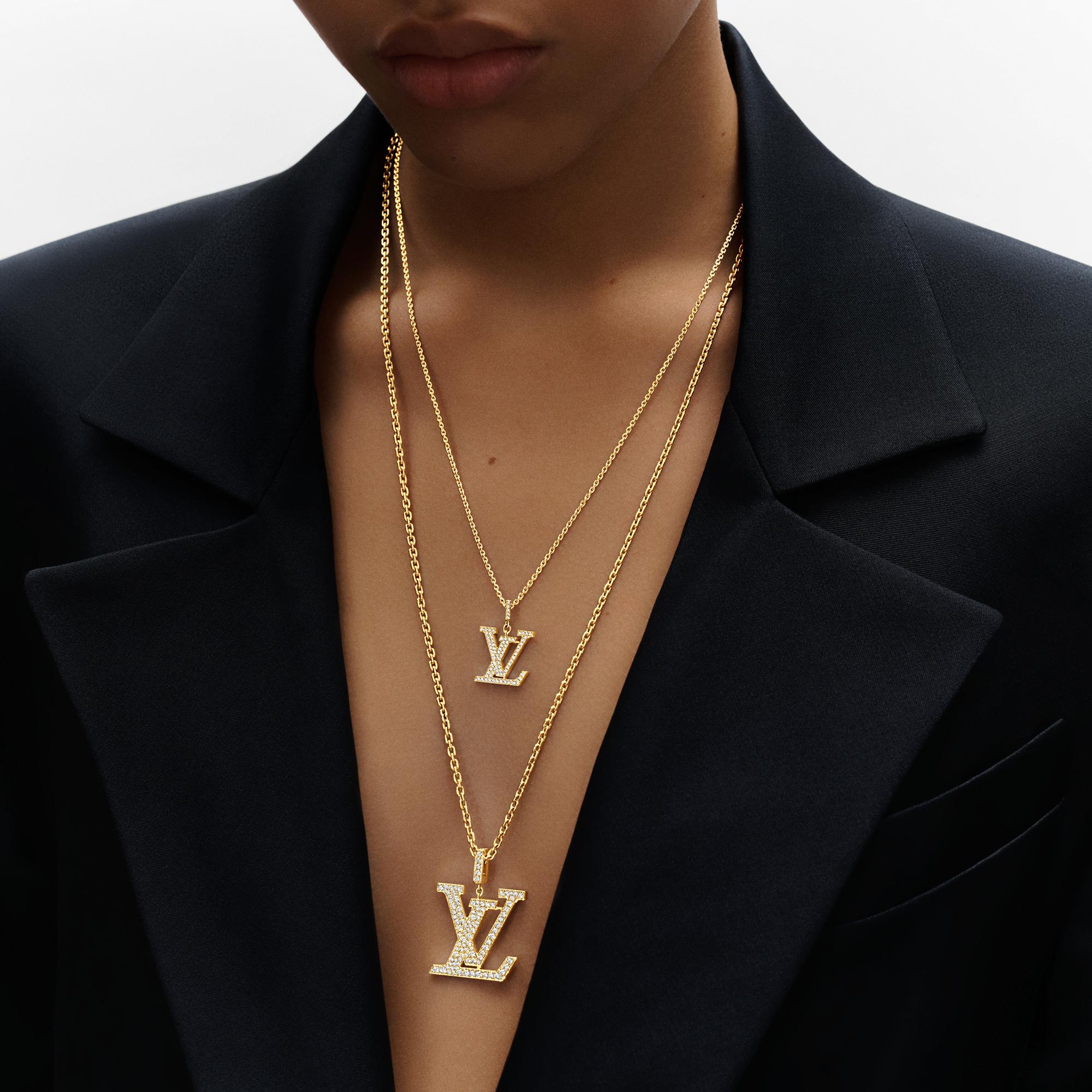 Pendente medio LV, oro giallo e diamanti  Gioielli Categorie Collane e Ciondoli | LOUIS VUITTON (Zoom prodotto)