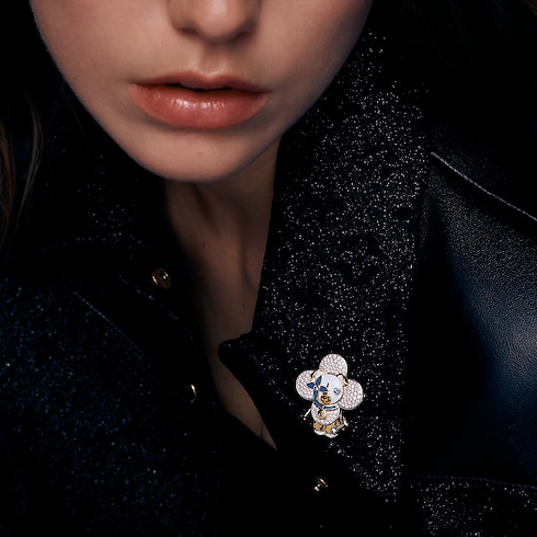 Pendente Vivienne Dog, oro giallo, oro bianco, smalto, diamanti e gemme colorate Les Extraordinaires Gioielli Collane e Ciondoli | LOUIS VUITTON (Zoom prodotto)