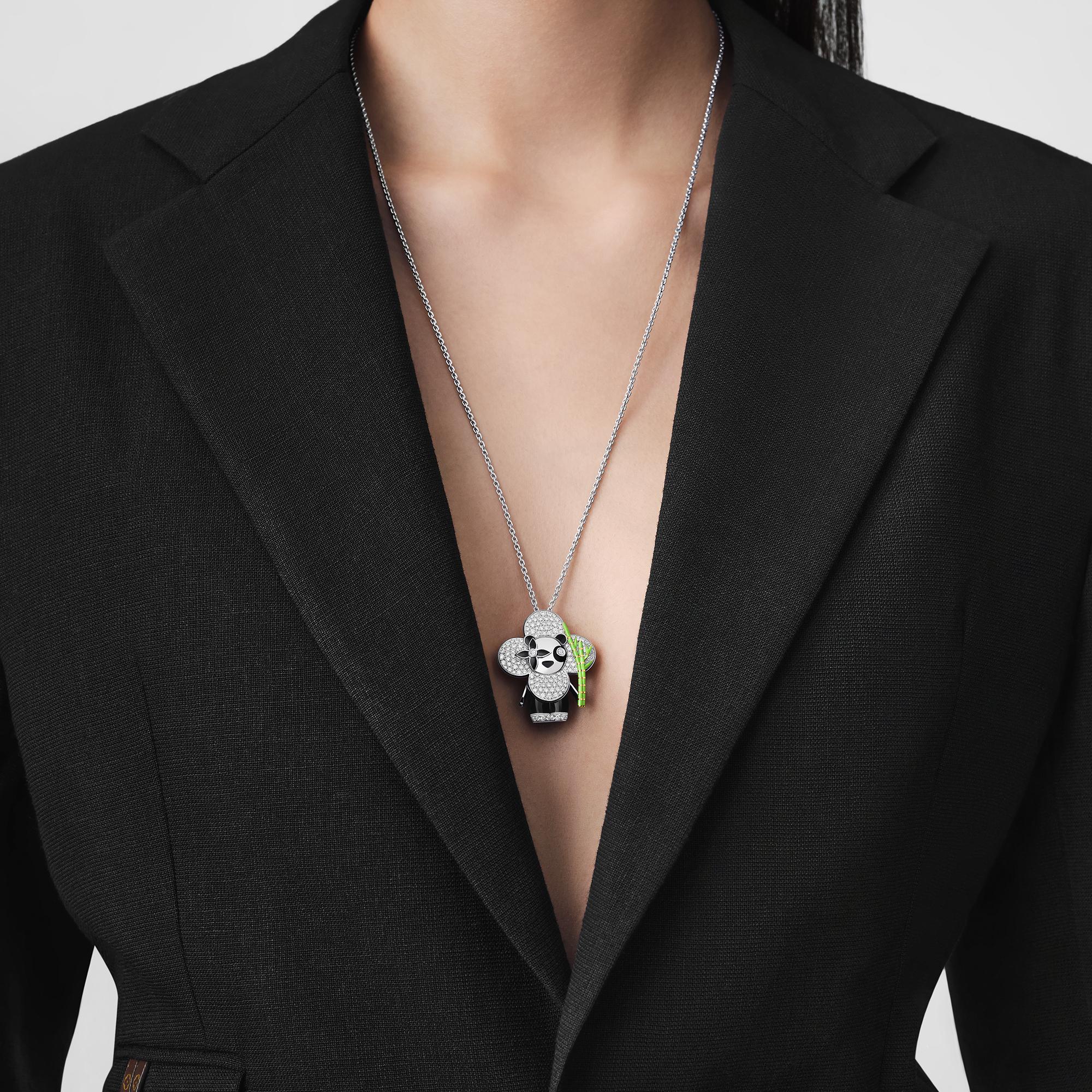 Pendente Vivienne Panda, oro bianco, oro giallo, onice, smalto e diamanti  Gioielli Categorie Tutta la Gioielleria | LOUIS VUITTON (Zoom prodotto)