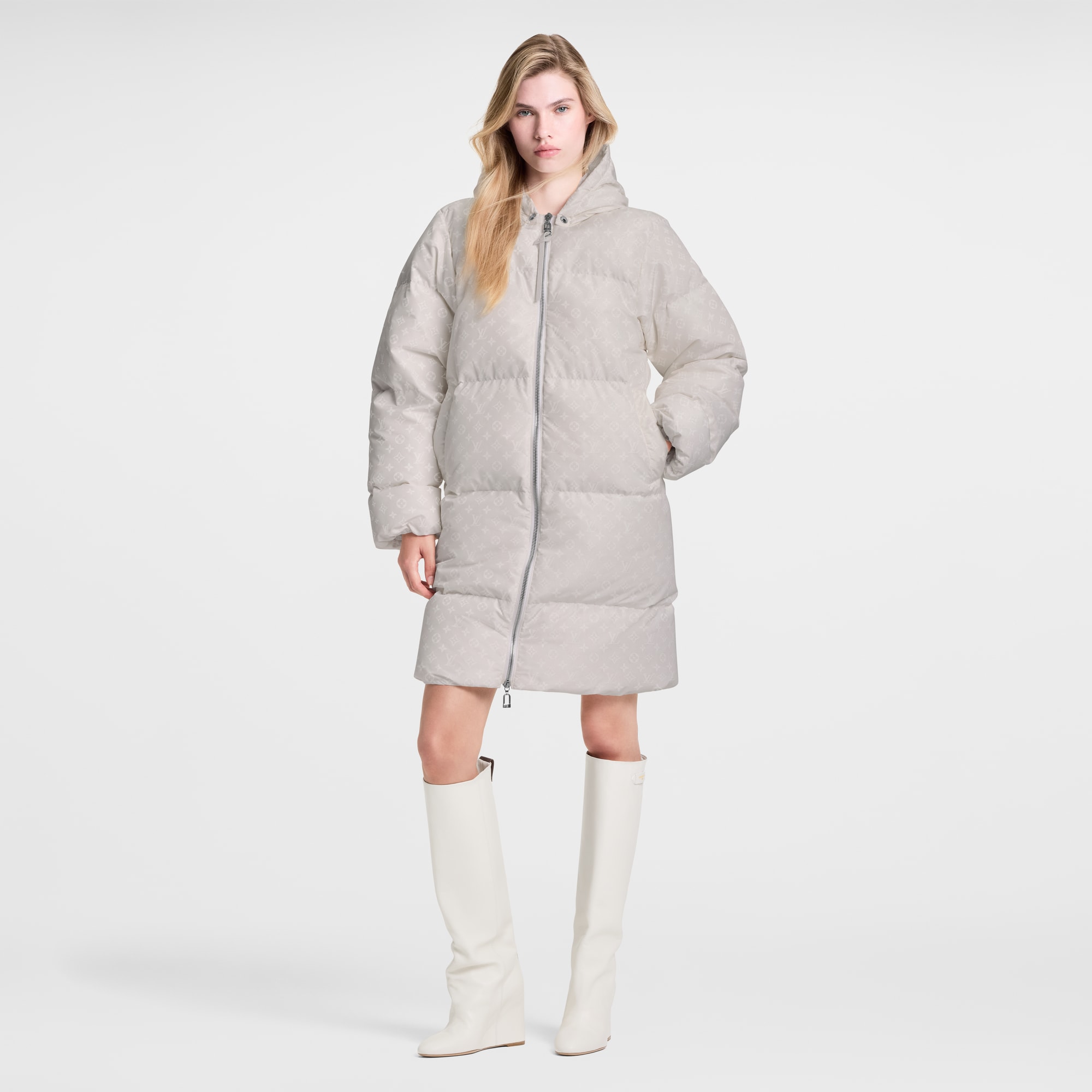 Piumino lungo con motivo Monogram  Donna Abbigliamento Cappotti e Giacche | LOUIS VUITTON (Zoom prodotto)