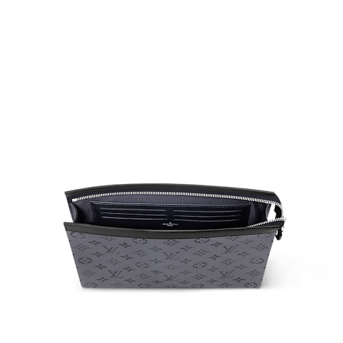 Pochette Voyage MM Monogram Eclipse Uomo Portafogli e Piccola Pelletteria Tutti i Portafogli e Piccola Pelletteria | LOUIS VUITTON (Zoom prodotto)