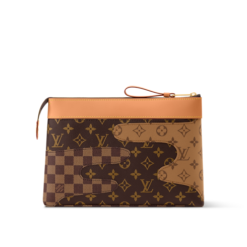 Pochette Voyage Souple Altre Super Lucky Day For Him } | LOUIS VUITTON (Zoom prodotto)