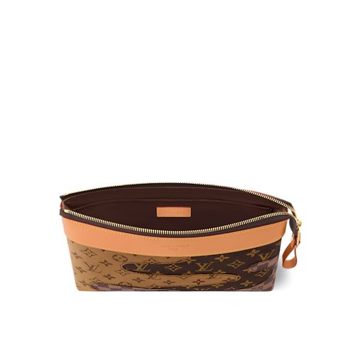 Pochette Voyage Souple Altre Super Lucky Day For Him } | LOUIS VUITTON (Zoom prodotto)