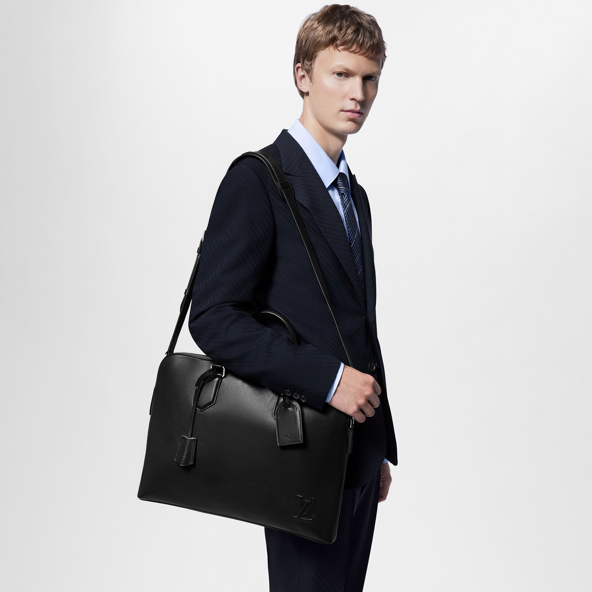Porta documenti Voyage PM H30 Uomo Viaggio Borse da Viaggio | LOUIS VUITTON (Zoom prodotto)