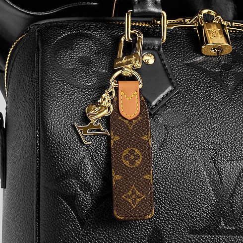 Portachiavi LV Cherished Tab S00 Donna Accessori Portachiavi e Charms per Borse | LOUIS VUITTON (Zoom prodotto)