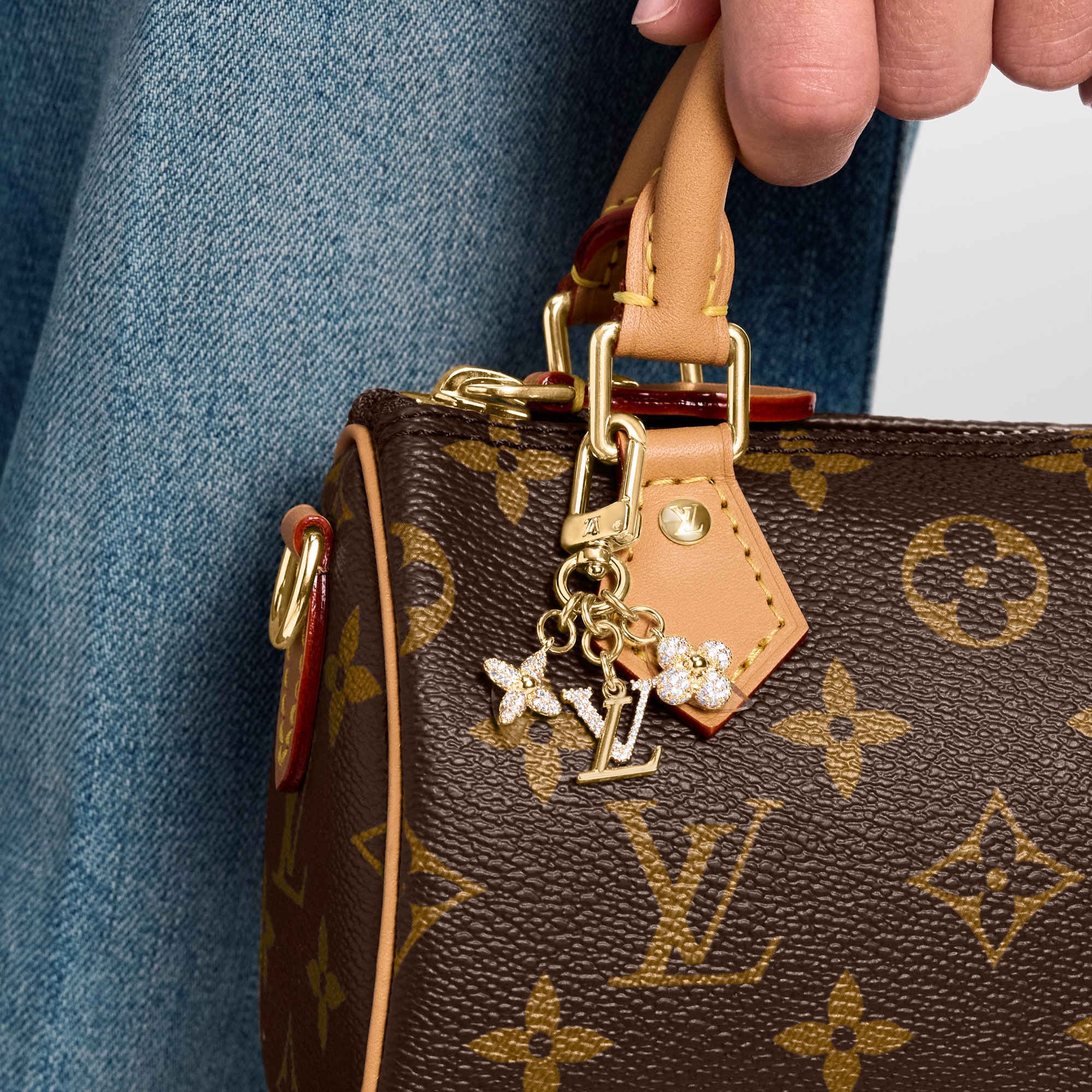 Portachiavi Micro Charms LV Iconic S00 Donna Accessori Portachiavi e Charms per Borse | LOUIS VUITTON (Zoom prodotto)