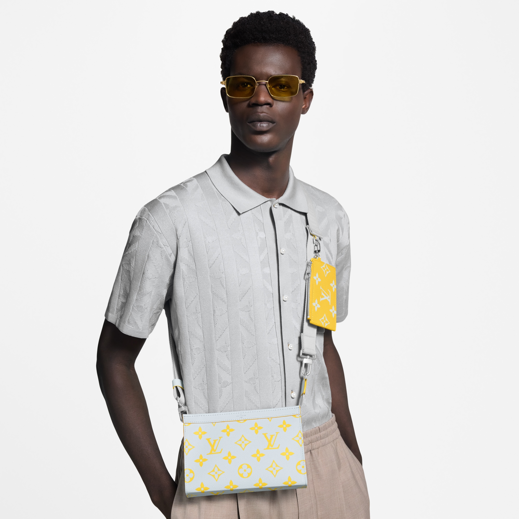 Portafoglio indossabile Gaston Altri Monogram Uomo Portafogli e Piccola Pelletteria Mini Bags | LOUIS VUITTON (Zoom prodotto)