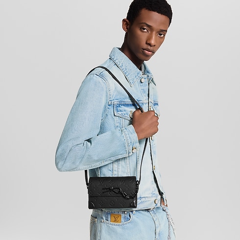 Portafoglio indossabile Steamer Monogram in pelle Taurillon Uomo Borse da Uomo Tutte le collezioni | LOUIS VUITTON (Zoom prodotto)