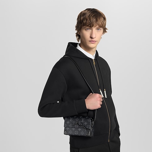 Portafoglio indossabile Steamer Monogram Eclipse Uomo Borse da Uomo Tutte le collezioni | LOUIS VUITTON (Zoom prodotto)