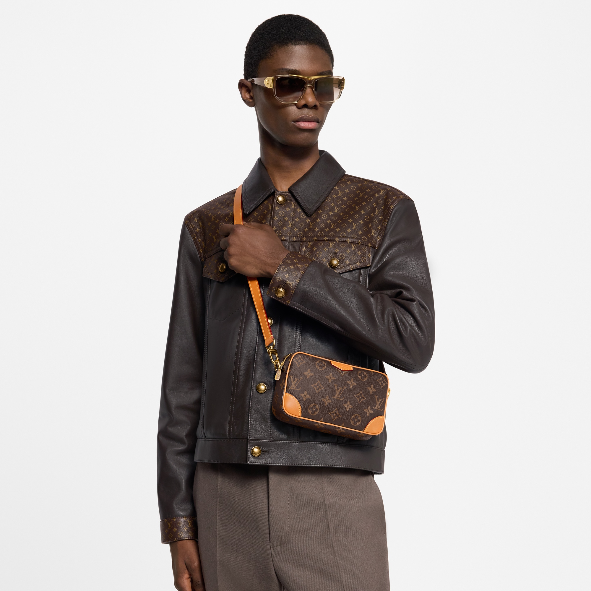 Portafoglio indossabile Trocadéro G69 Uomo Portafogli e Piccola Pelletteria Mini Bags | LOUIS VUITTON (Zoom prodotto)