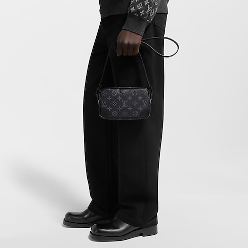 Portafoglio indossabile Trocadéro Monogram Eclipse Uomo Portafogli e Piccola Pelletteria Mini Bags | LOUIS VUITTON (Zoom prodotto)