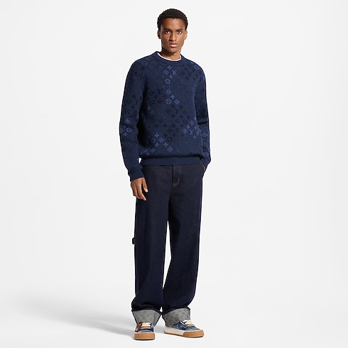 Pullover con motivo Monogram Surplus worn view
