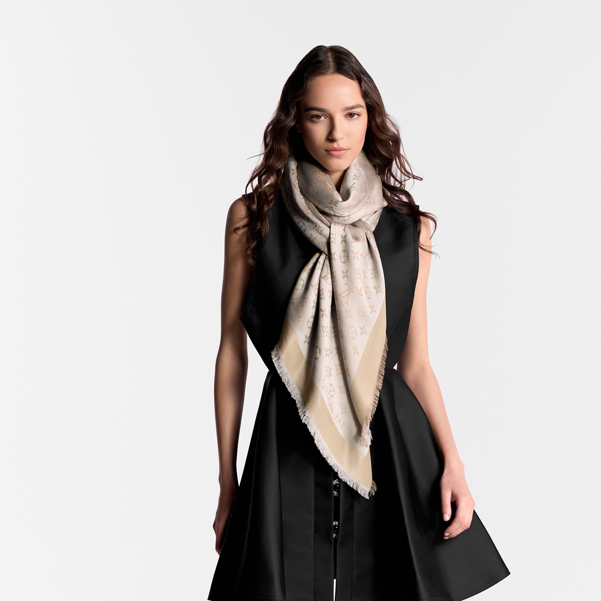 Scialle Monogram Shine S00 Donna Accessori Scialli e Stole | LOUIS VUITTON (Zoom prodotto)