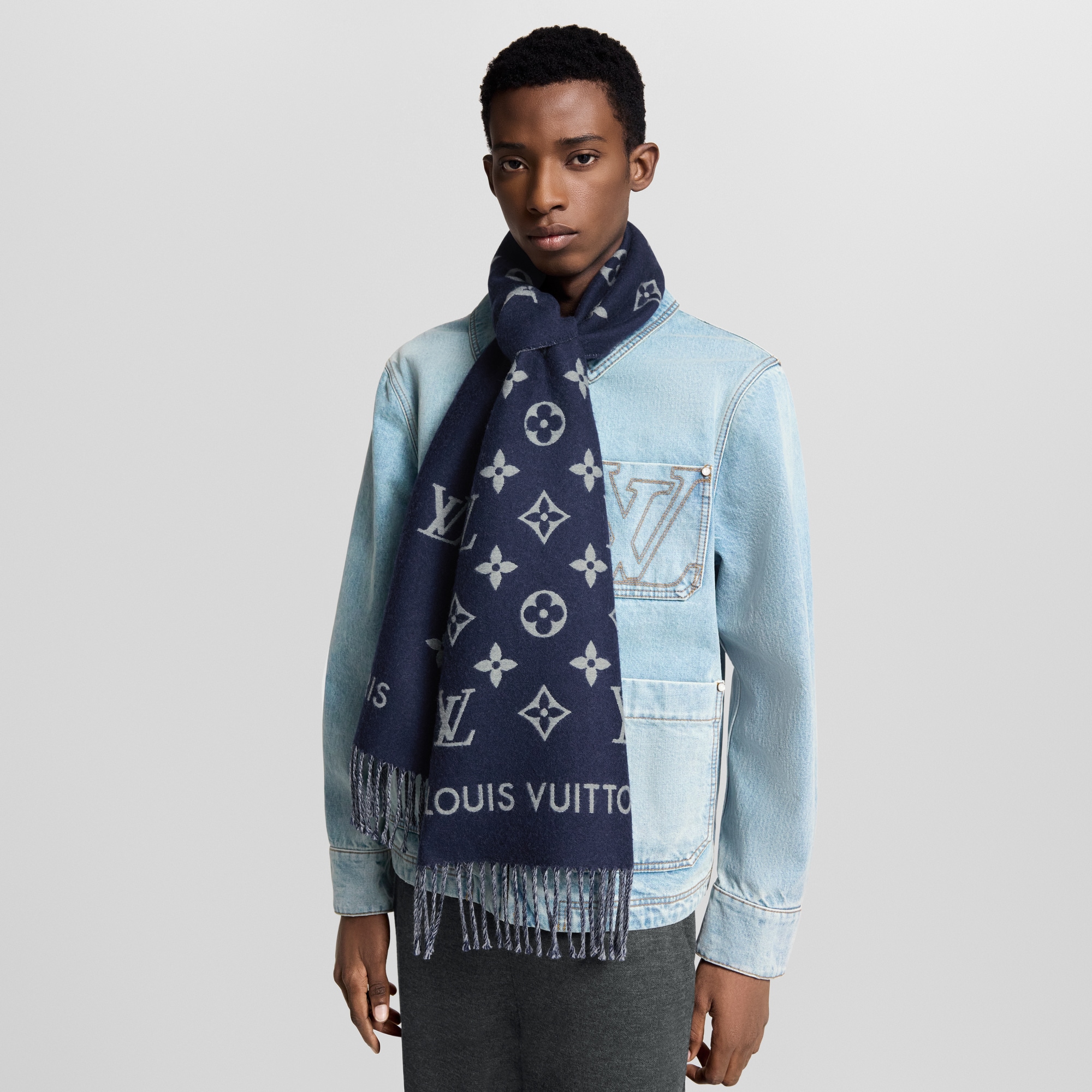 Sciarpa All About Monogram S00 Uomo Accessori Sciarpe | LOUIS VUITTON (Zoom prodotto)