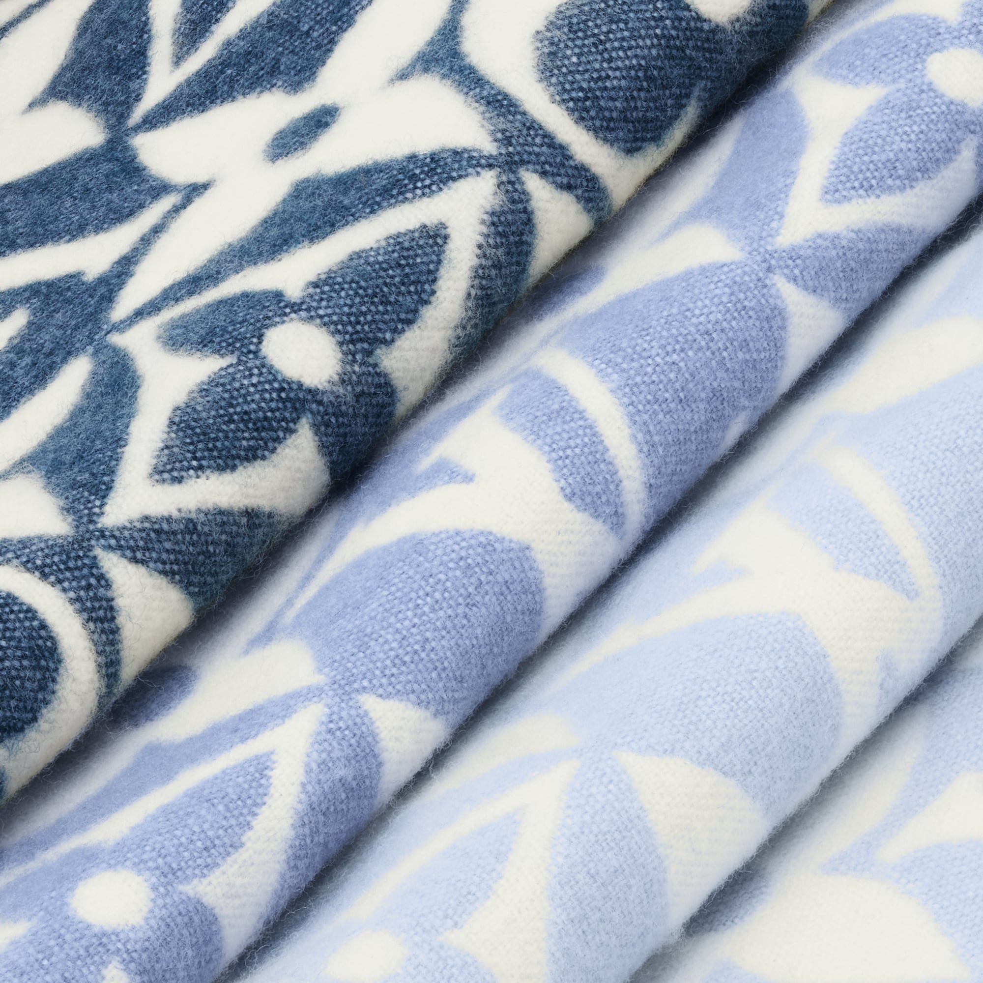 Sciarpa LV Frosty Gradient S00 Donna Accessori Sciarpe | LOUIS VUITTON (Zoom prodotto)