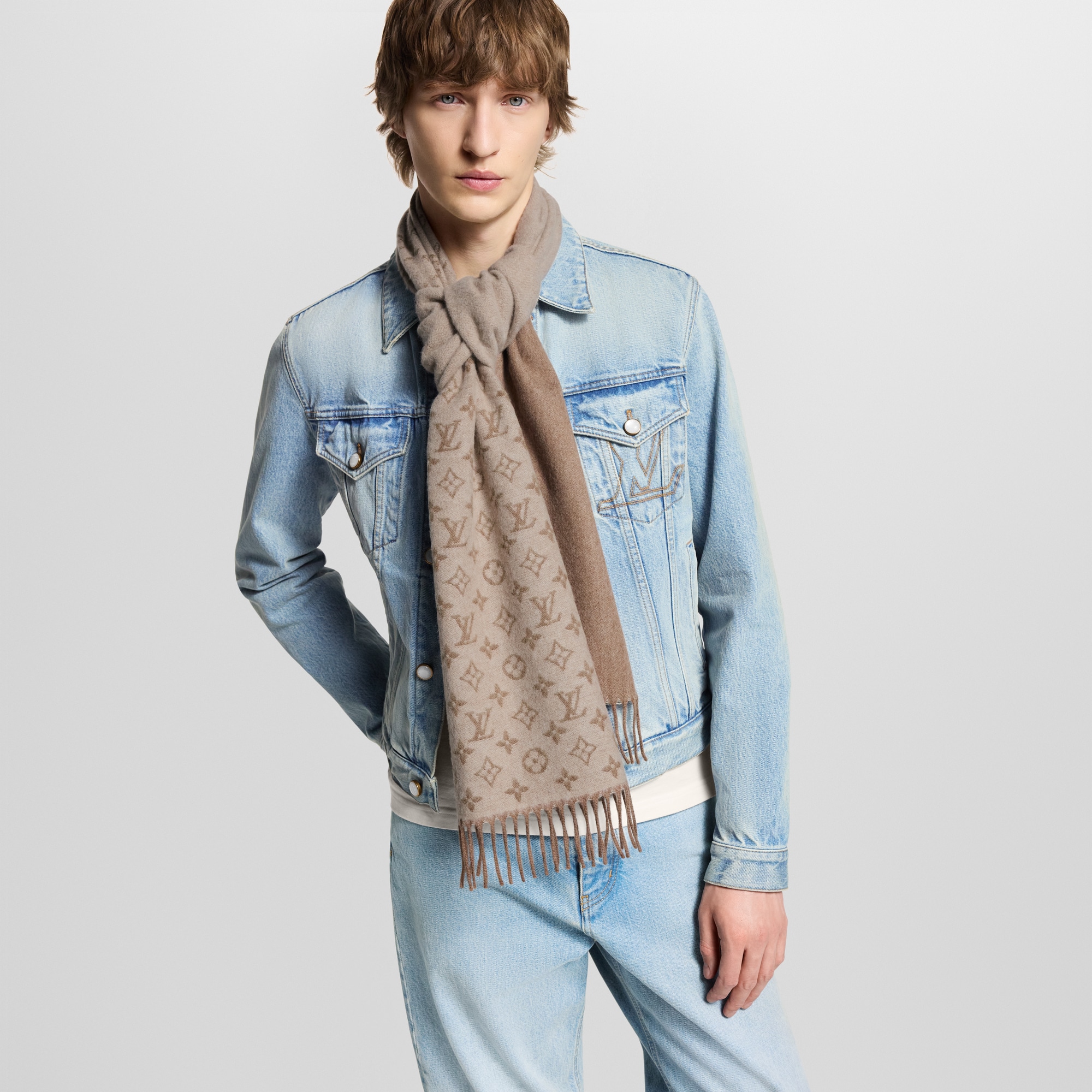 Sciarpa Monogram Gradient S00 Uomo Accessori Sciarpe | LOUIS VUITTON (Zoom prodotto)