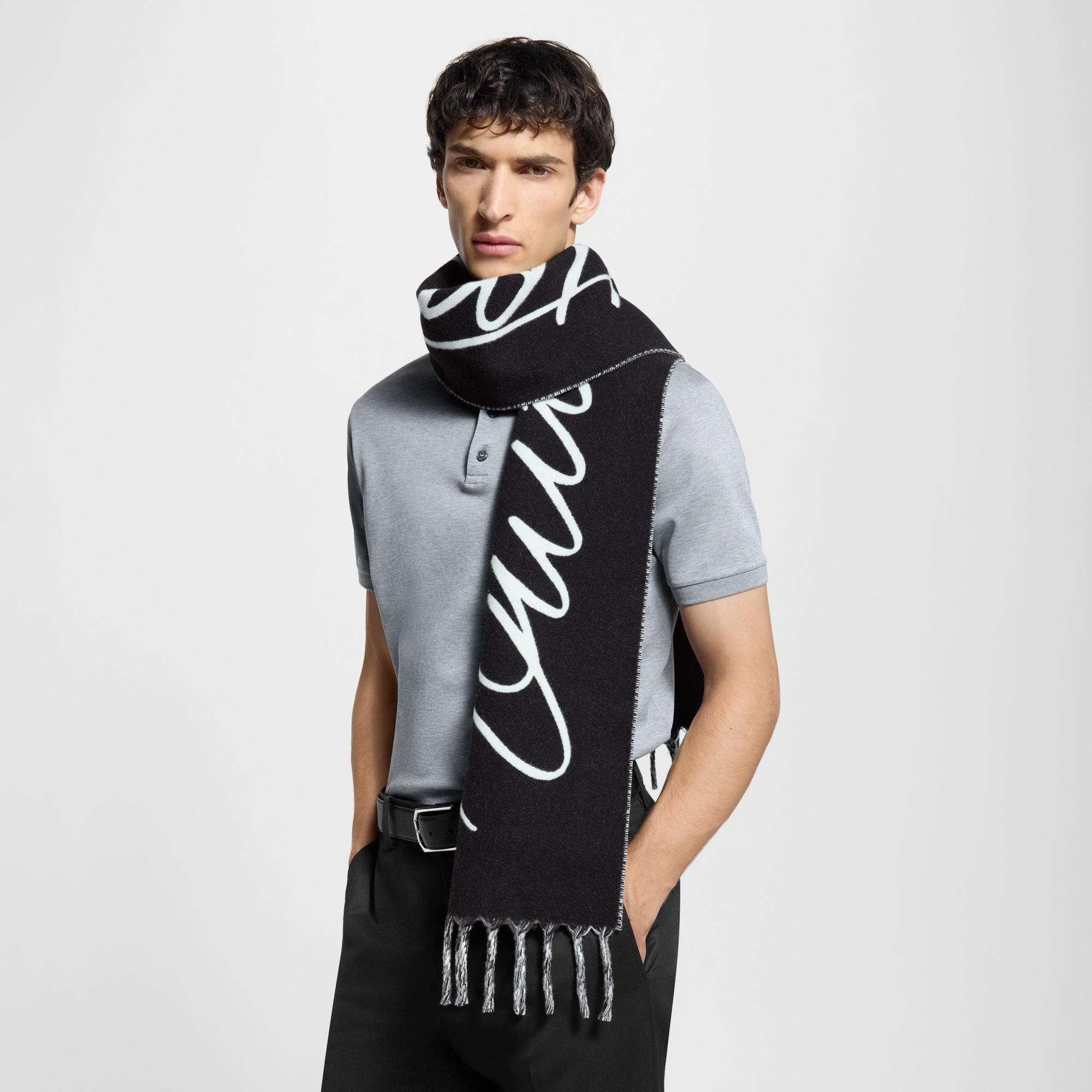 Sciarpa Signature S00 Uomo Accessori Sciarpe | LOUIS VUITTON (Zoom prodotto)