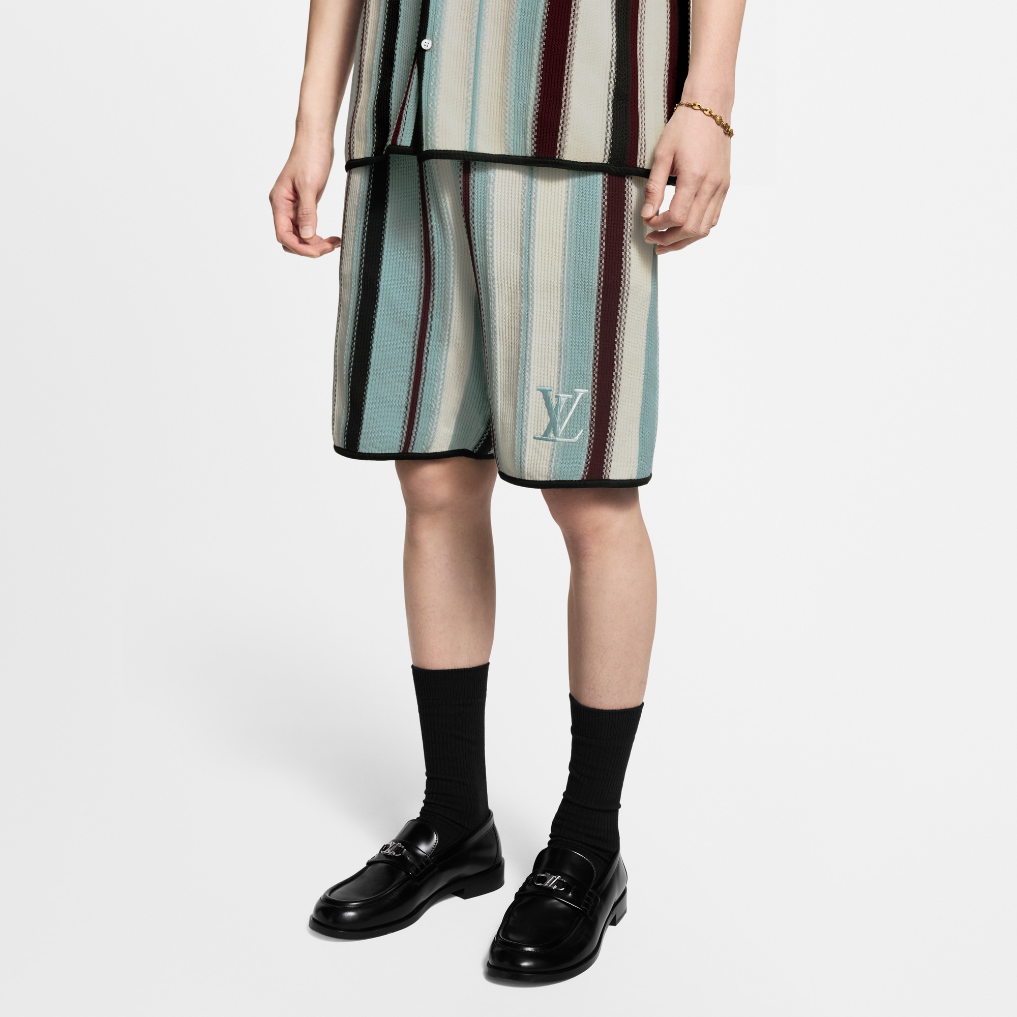 Shorts con motivo a righe all