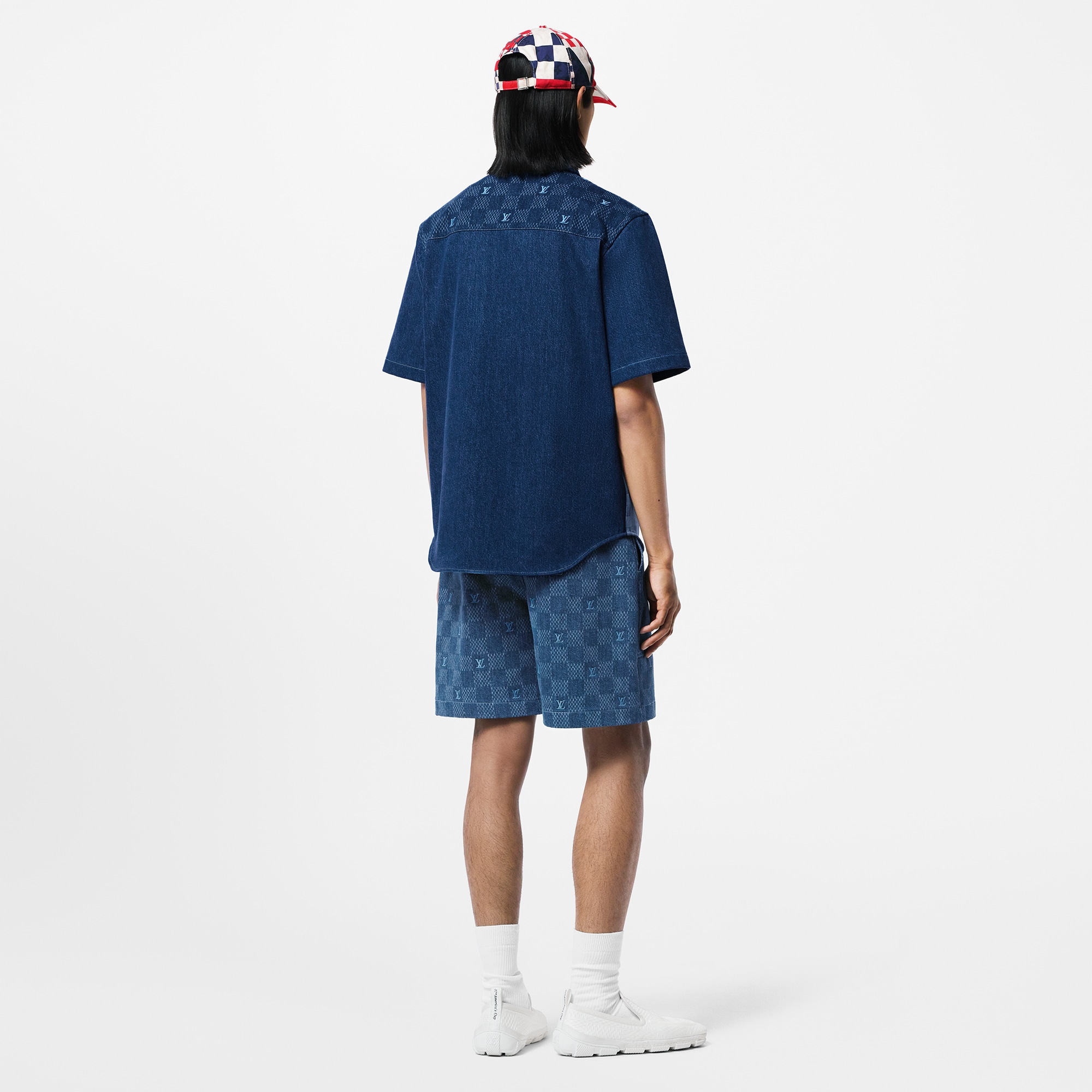 Shorts in denim con motivo Damier e ricami  Uomo Abbigliamento Collezione Denim | LOUIS VUITTON (Zoom prodotto)