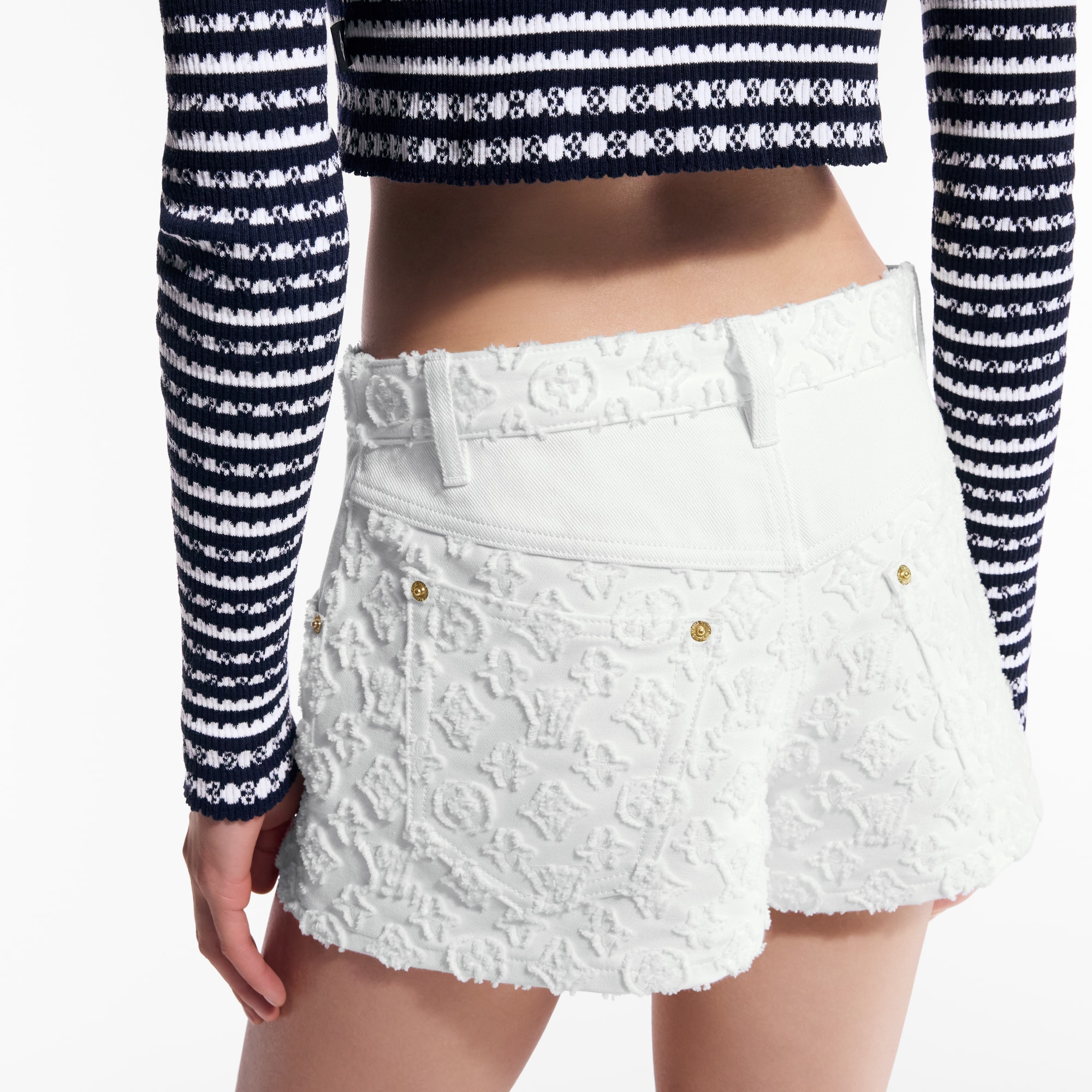 Shorts in denim con motivo Monogram in fil coupé  Donna Abbigliamento Gonne e Shorts | LOUIS VUITTON (Zoom prodotto)