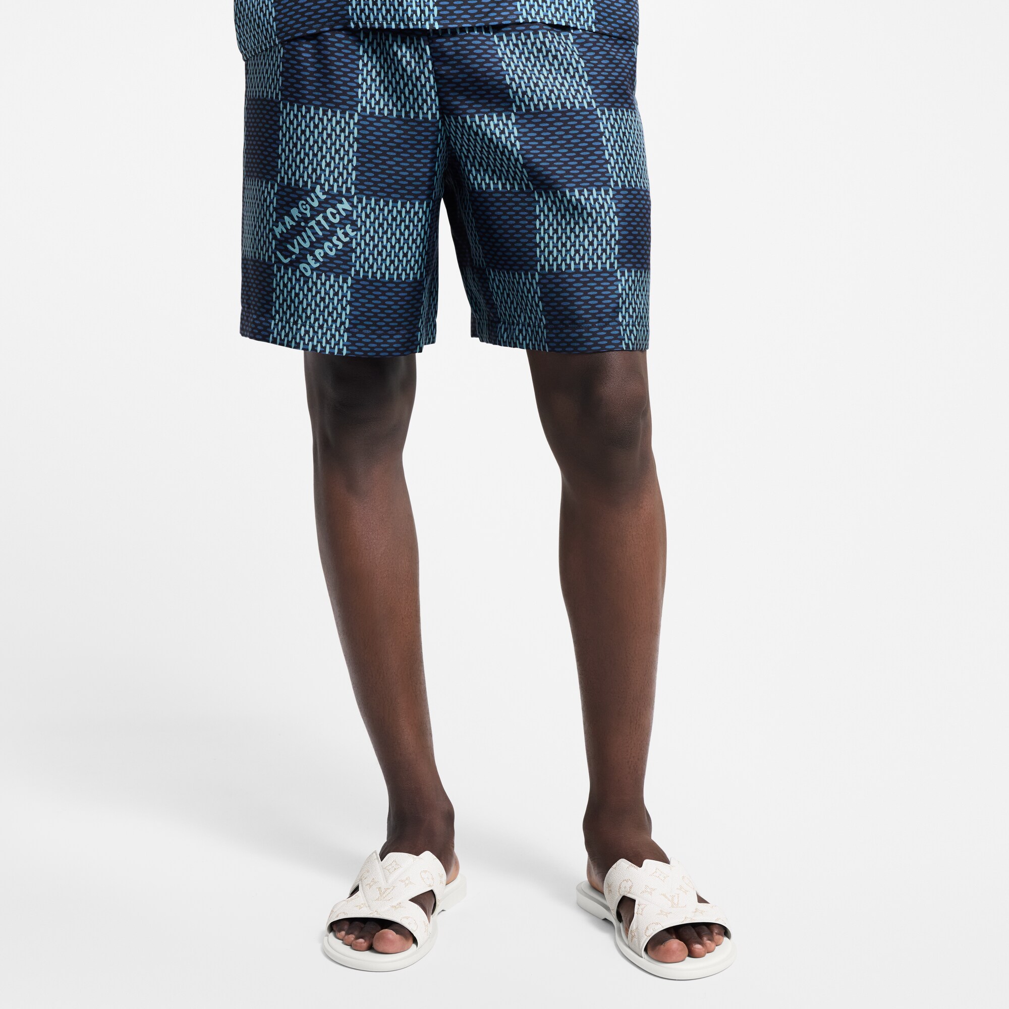 Shorts in seta con motivo Damier  Uomo Abbigliamento Pantaloni | LOUIS VUITTON (Zoom prodotto)