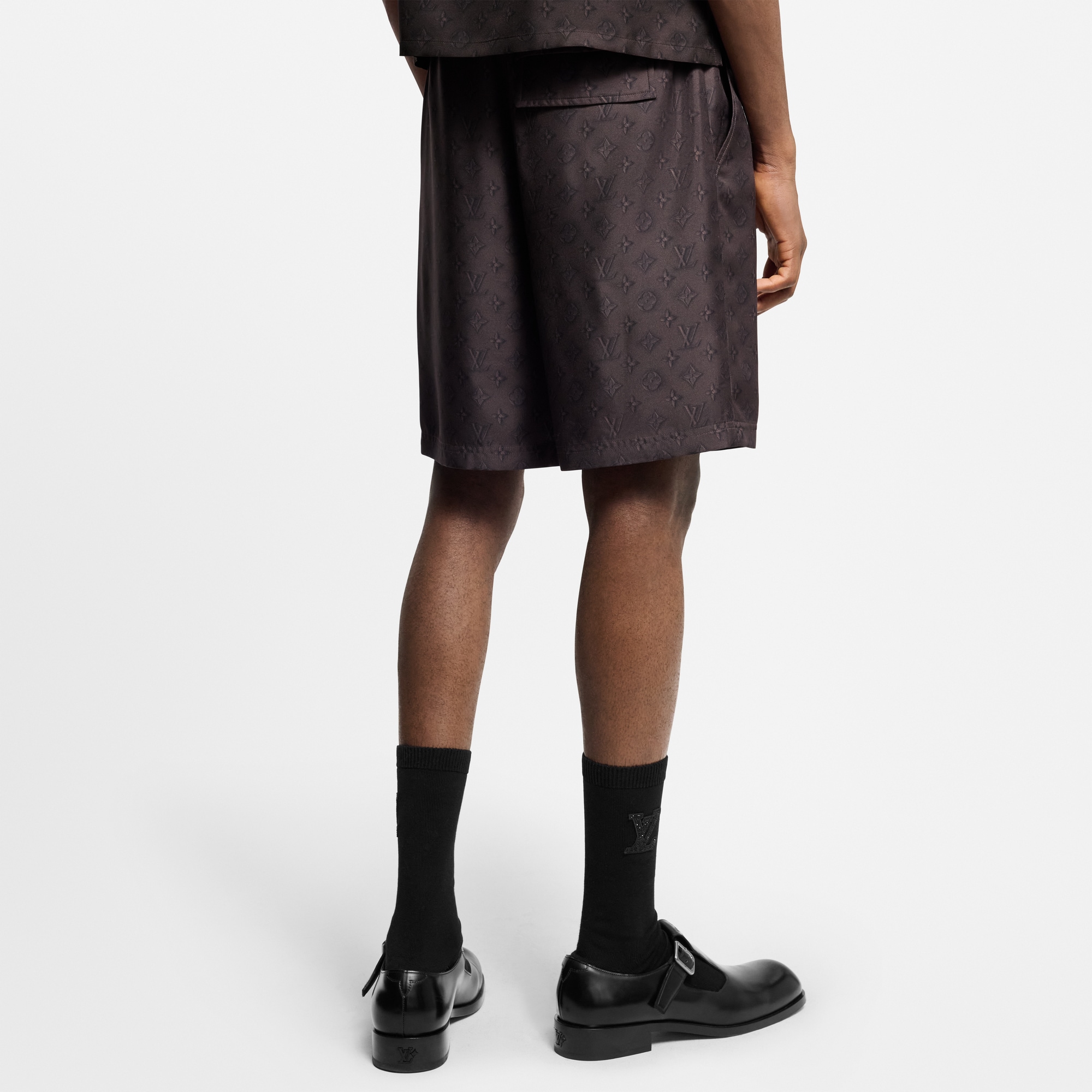 Shorts in seta con motivo Monogram stampato  Uomo Abbigliamento Pantaloni | LOUIS VUITTON (Zoom prodotto)