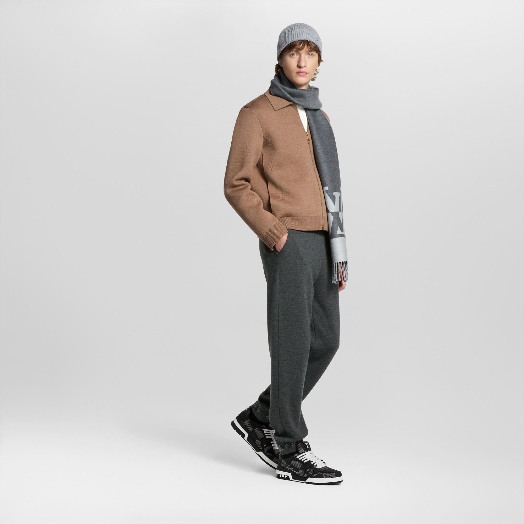 Sneaker LV Trainer  Uomo Calzature Tutte le Scarpe | LOUIS VUITTON (Zoom prodotto)
