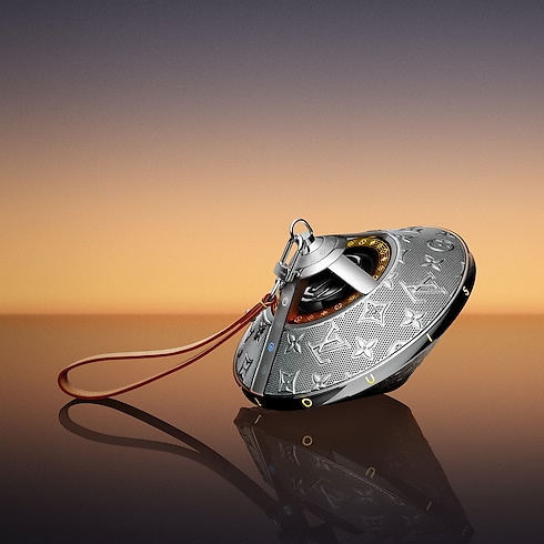 Speaker Horizon Light Up Louis Vuitton Argento Bauli, Viaggio e Casa Oggetti e Accessori High-tech Audio, Connected Watches e Accessori | LOUIS VUITTON (Zoom prodotto)