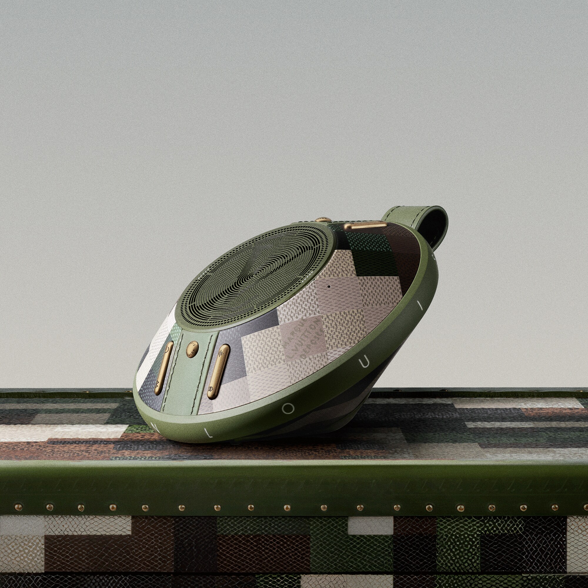 Speaker LV Nanogram Damoflage  Les Extraordinaires Orologi Accessori High-Tech | LOUIS VUITTON (Zoom prodotto)