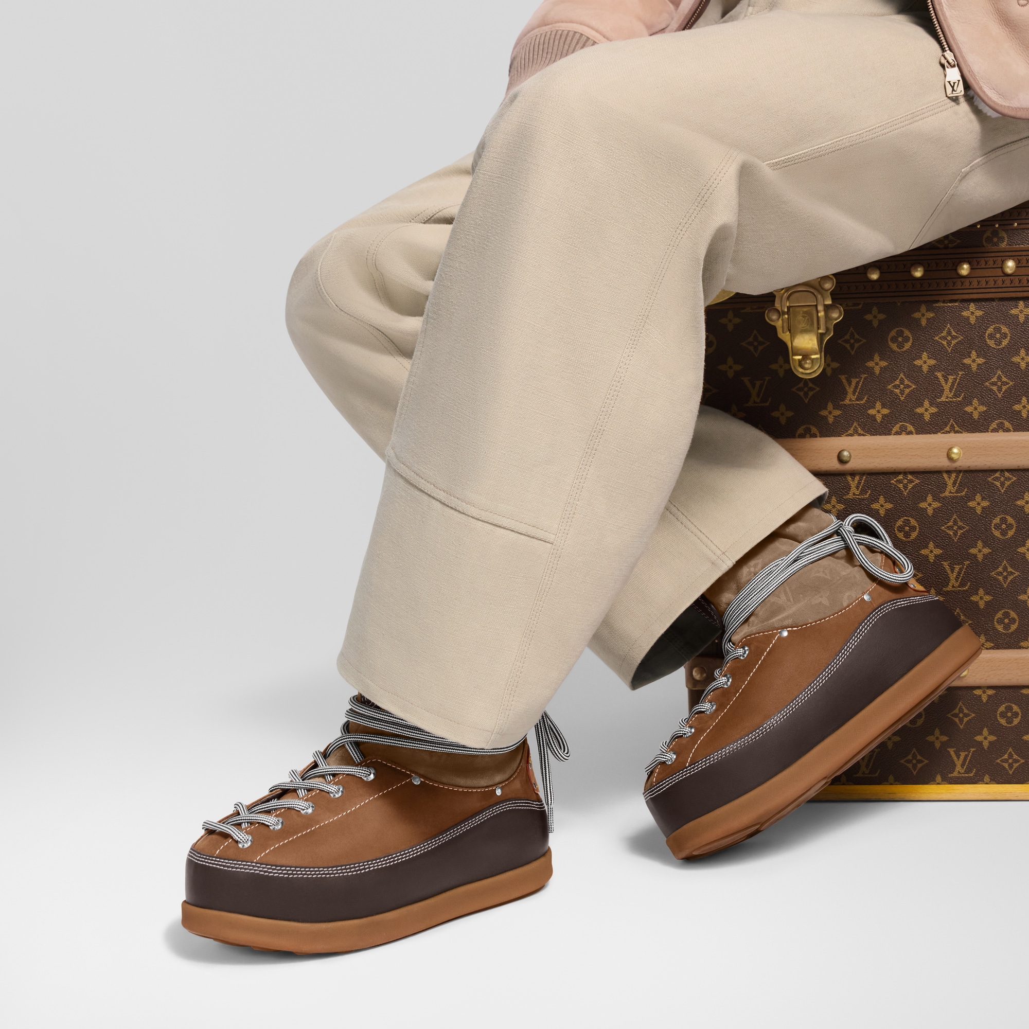 Stivaletto medio LV Yeti  Uomo Calzature Stivali | LOUIS VUITTON (Zoom prodotto)