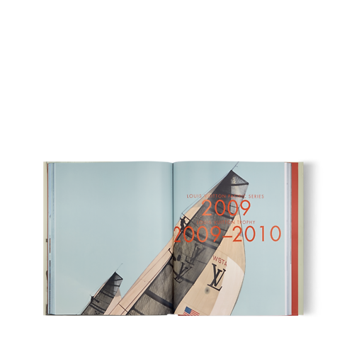 Storia della Louis Vuitton Cup Bauli, Viaggio e Casa Libri Libri dalla copertina rigida | LOUIS VUITTON (Zoom prodotto)