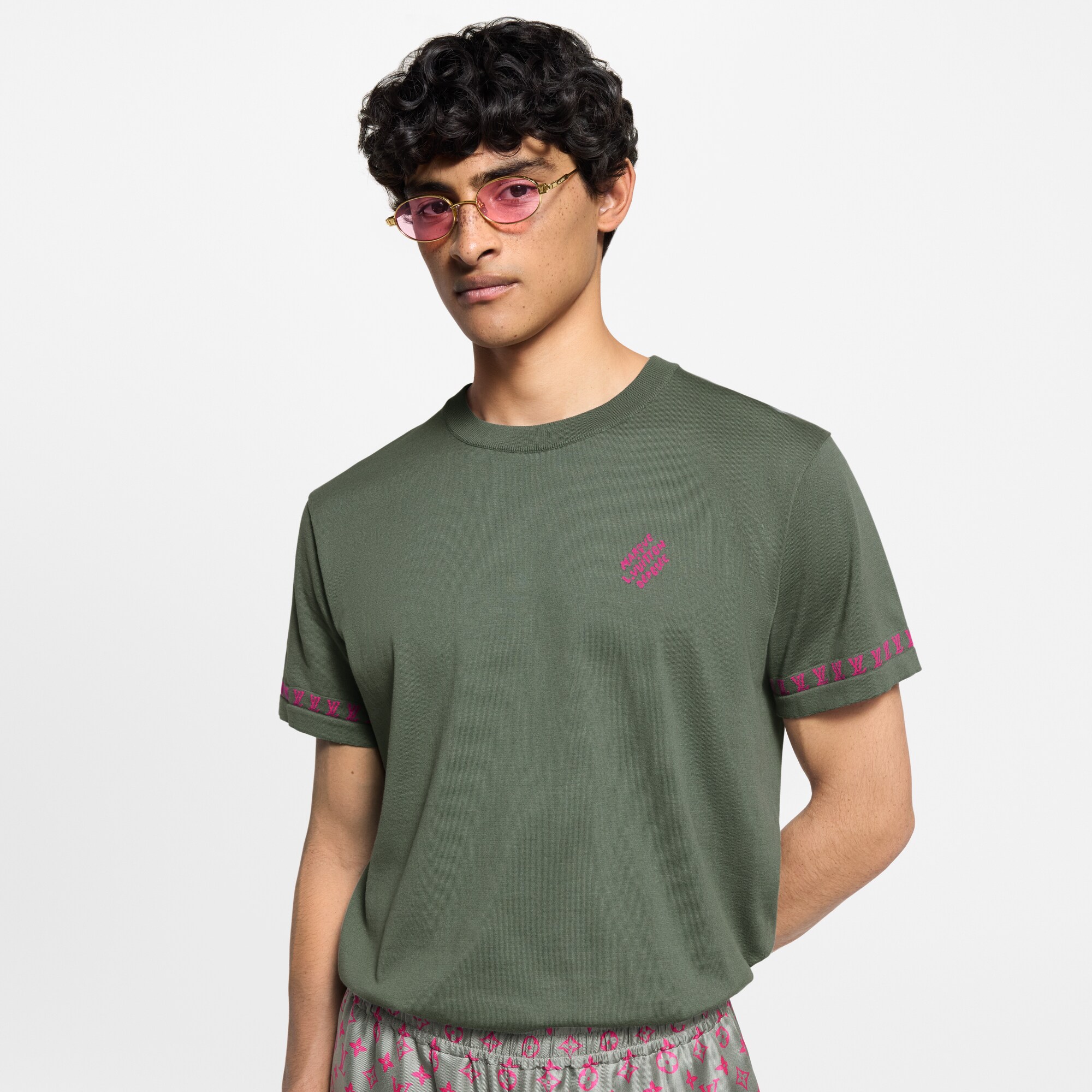T-shirt con dettagli iconici  Uomo Abbigliamento Tutti i Capi di Abbigliamento | LOUIS VUITTON (Zoom prodotto)