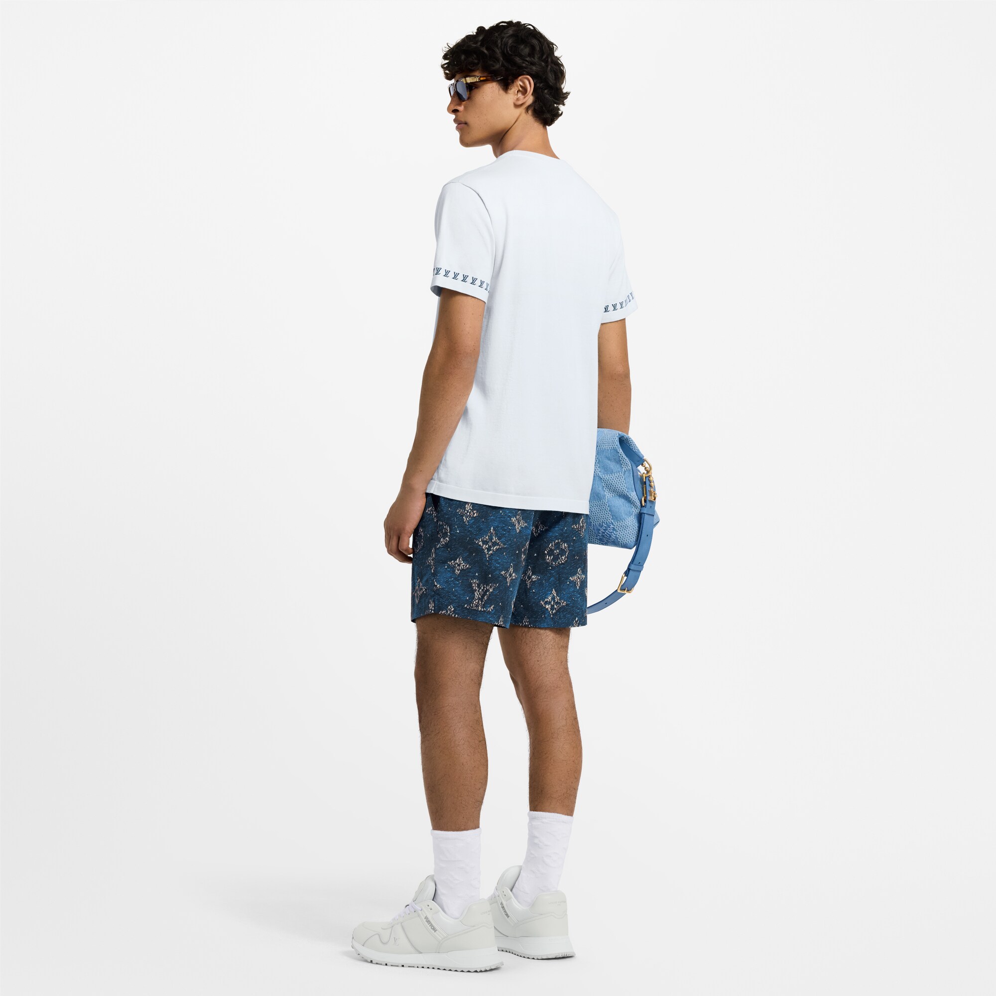 T-shirt con dettagli iconici  Uomo Abbigliamento Tutti i Capi di Abbigliamento | LOUIS VUITTON (Zoom prodotto)